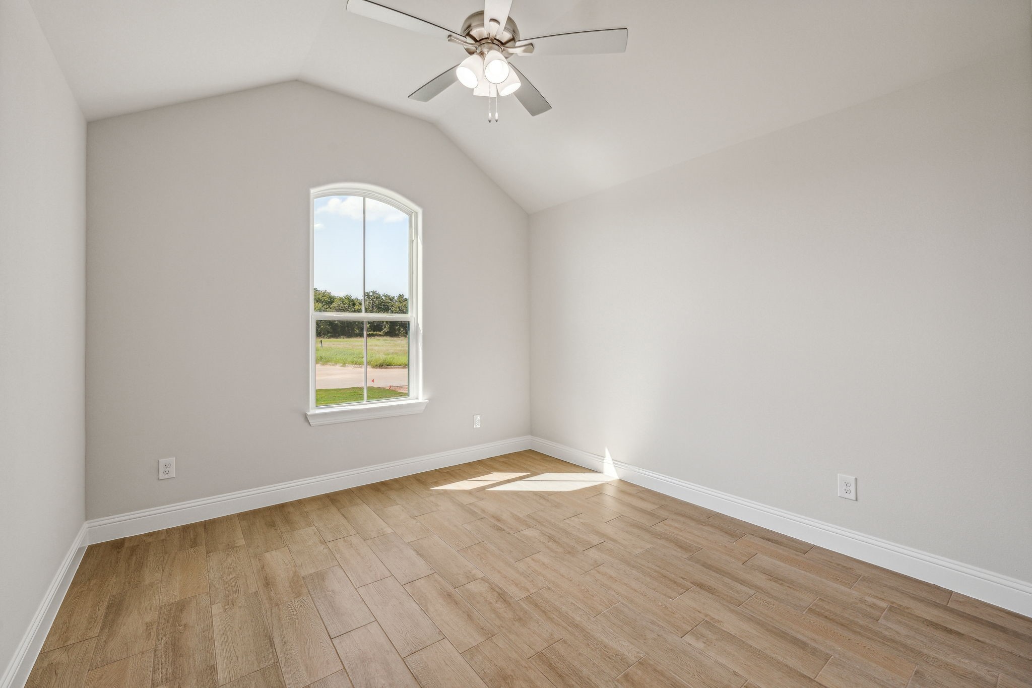 1518 Oleander Drive