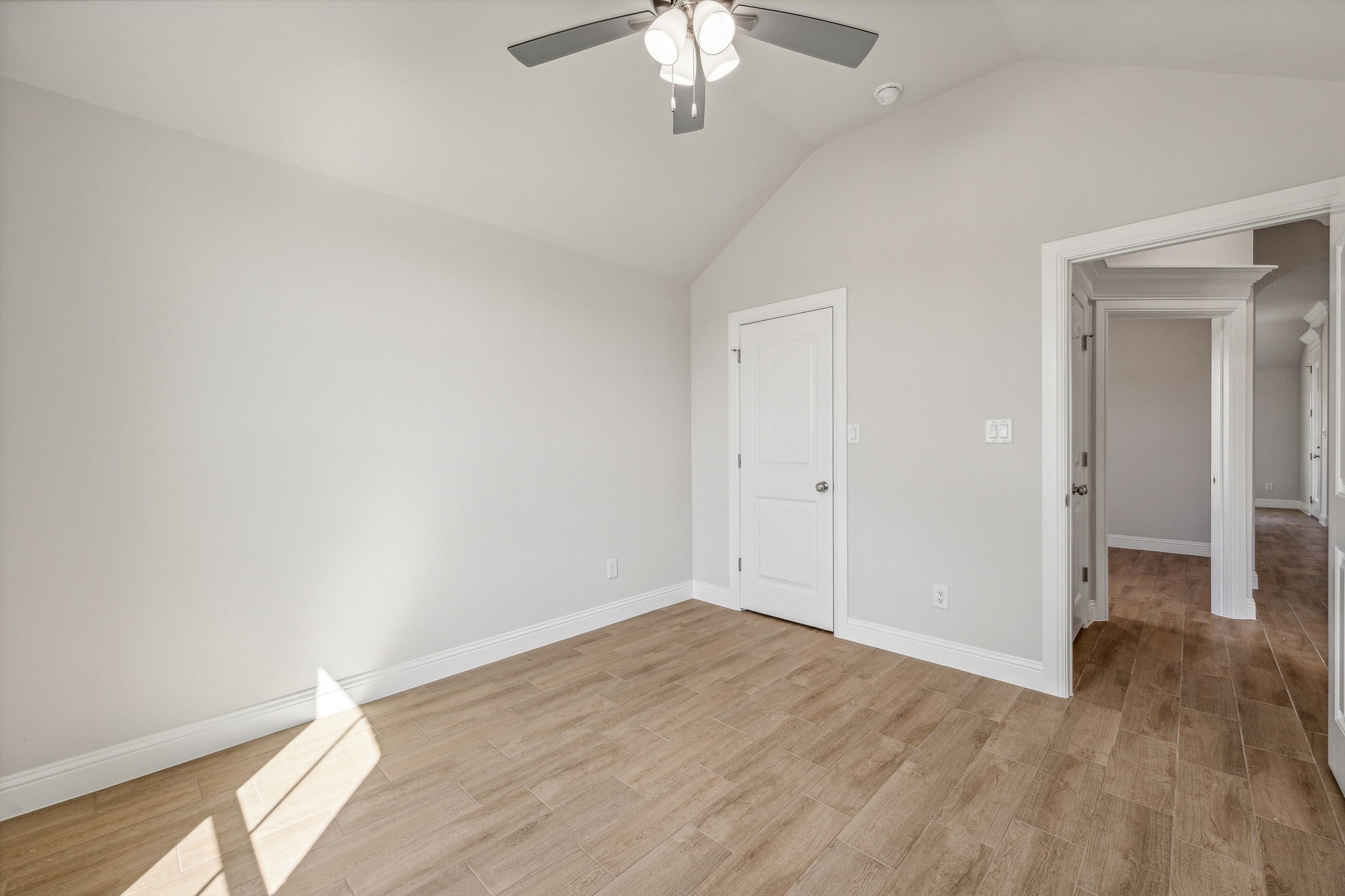 1518 Oleander Drive
