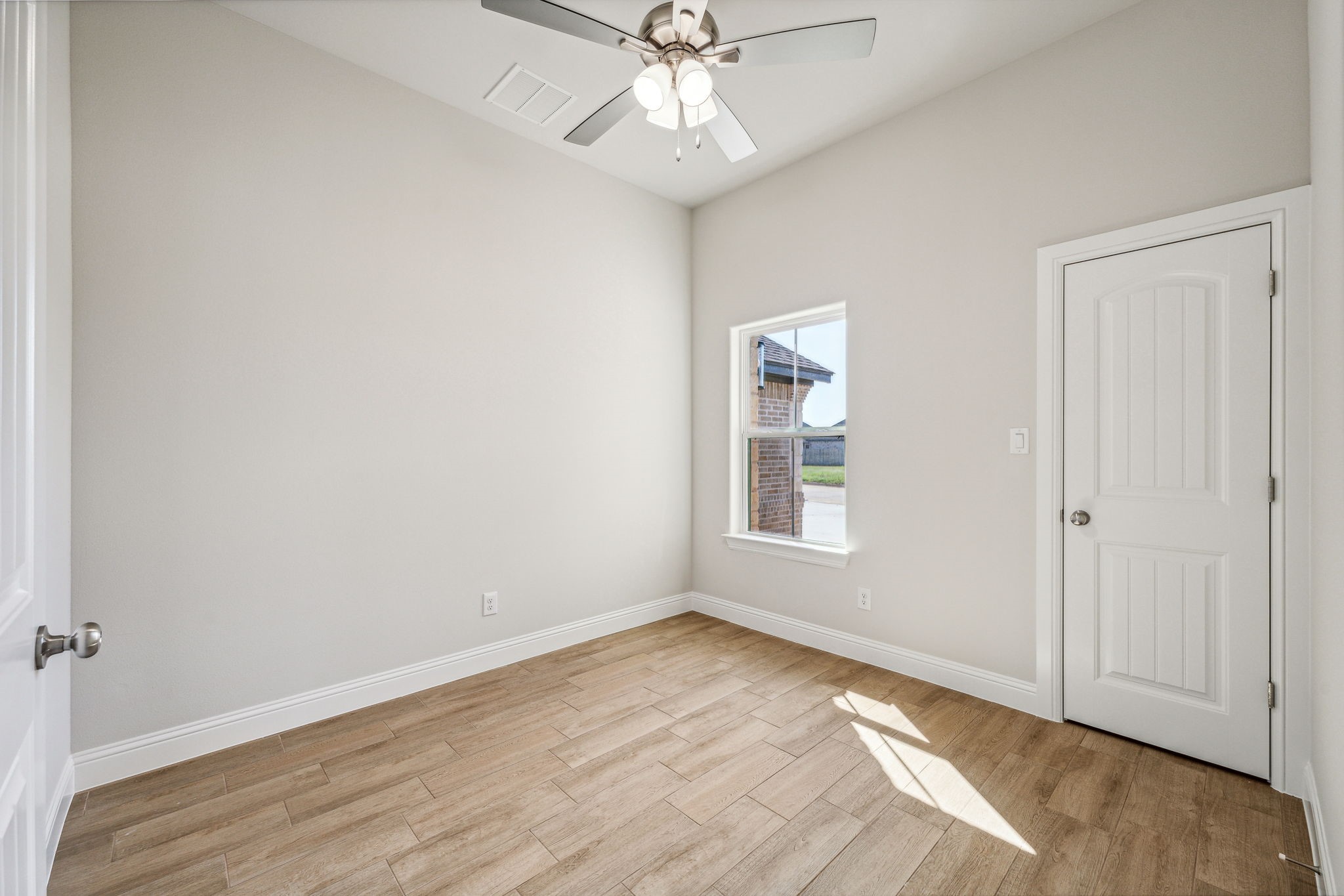 1518 Oleander Drive
