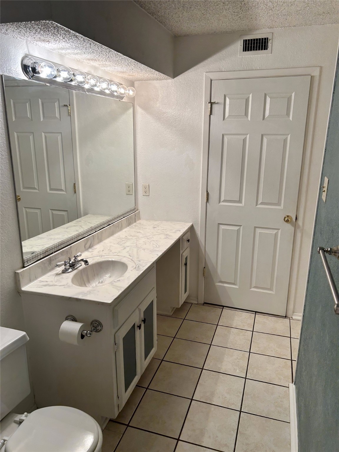 433 S Las Vegas Trail