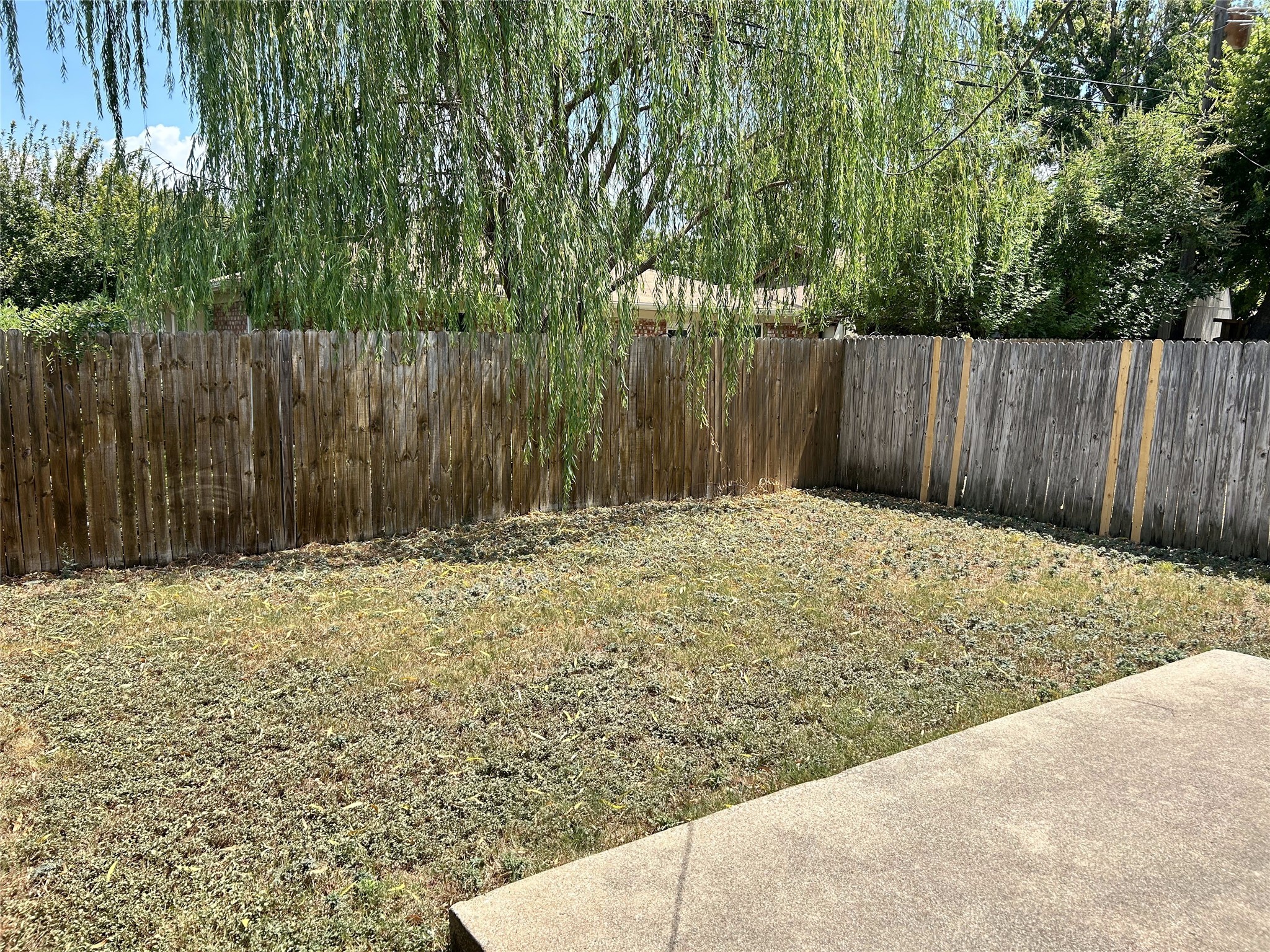 433 S Las Vegas Trail