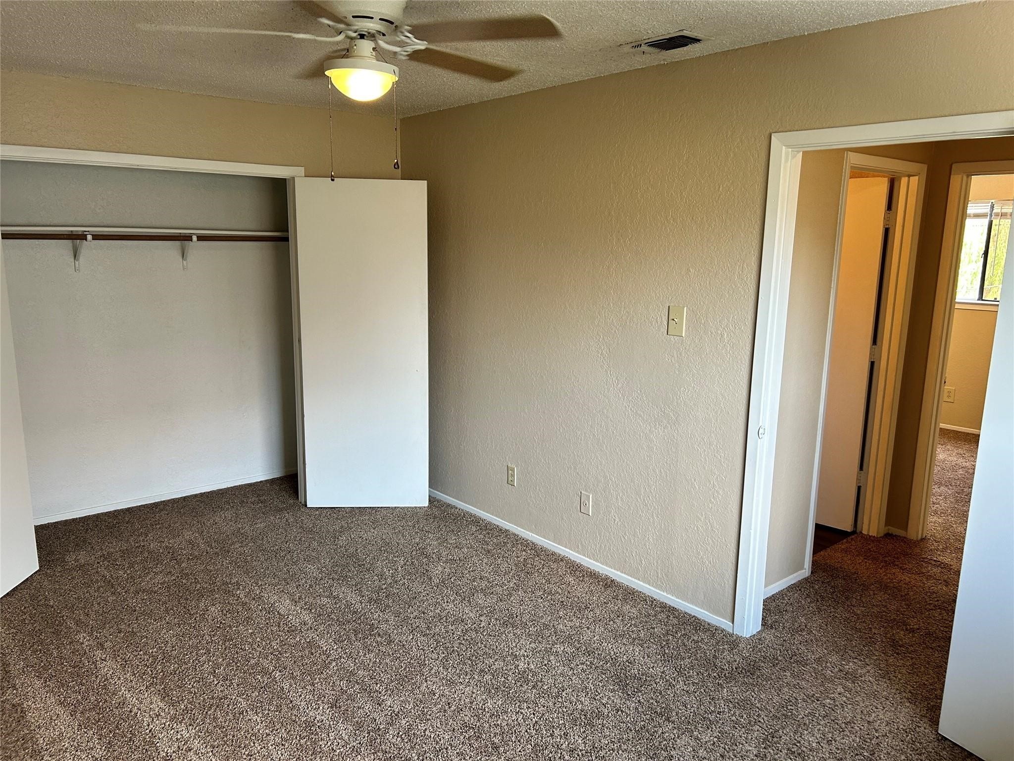 433 S Las Vegas Trail