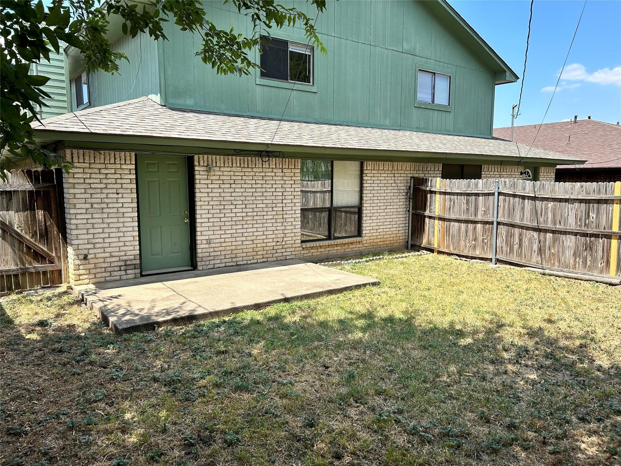 433 S Las Vegas Trail