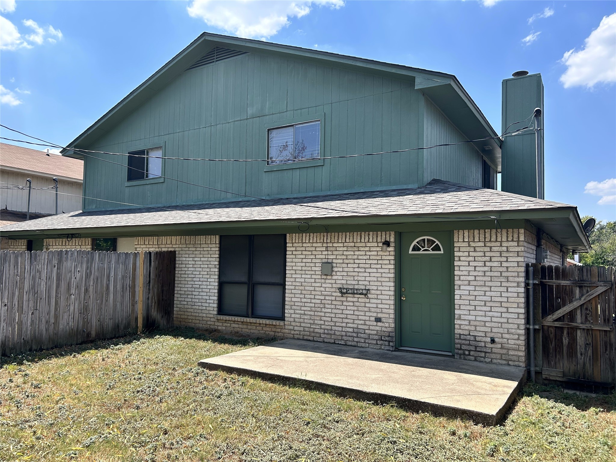 433 S Las Vegas Trail