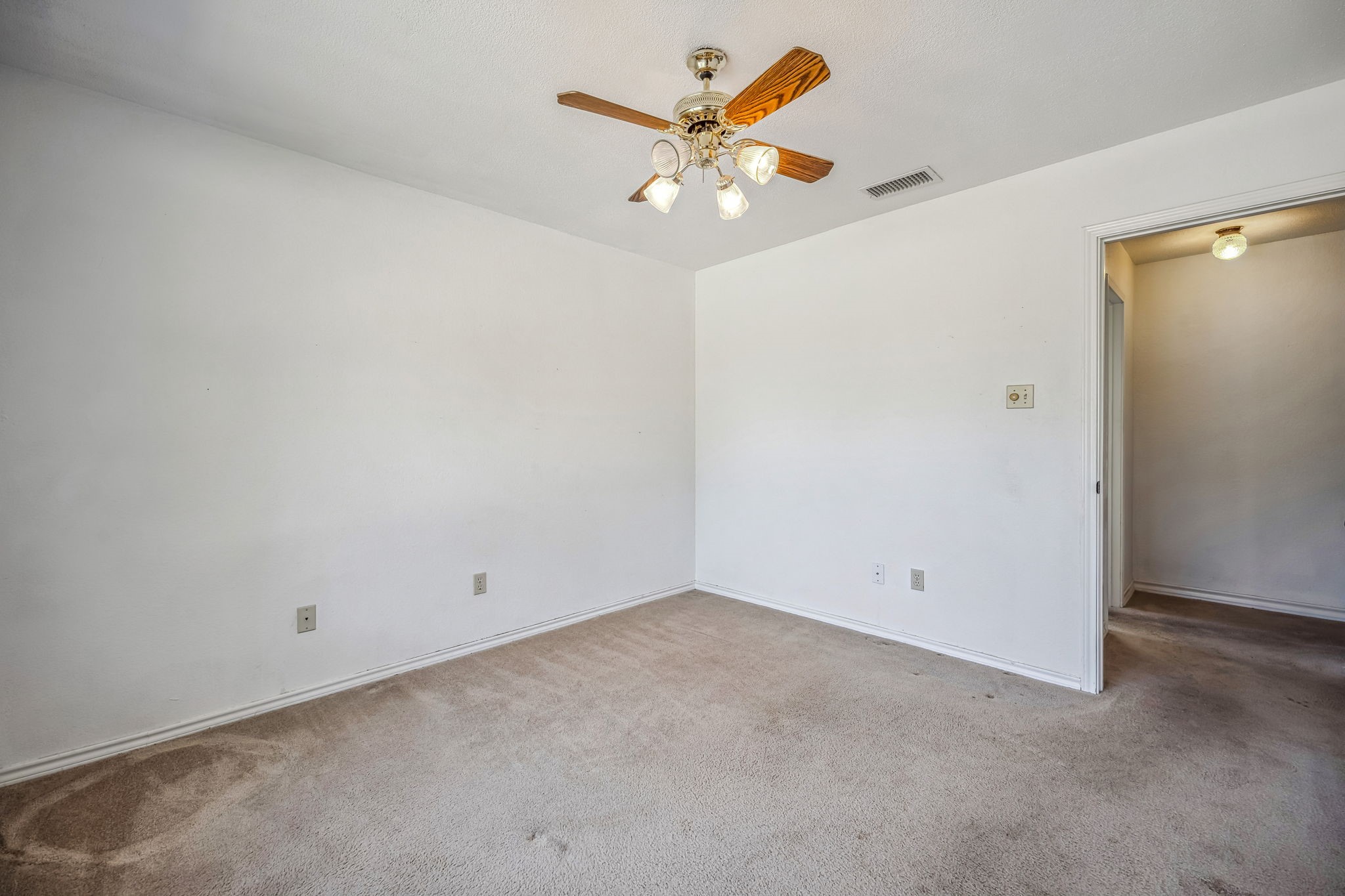 1126 Dove Hollow Road