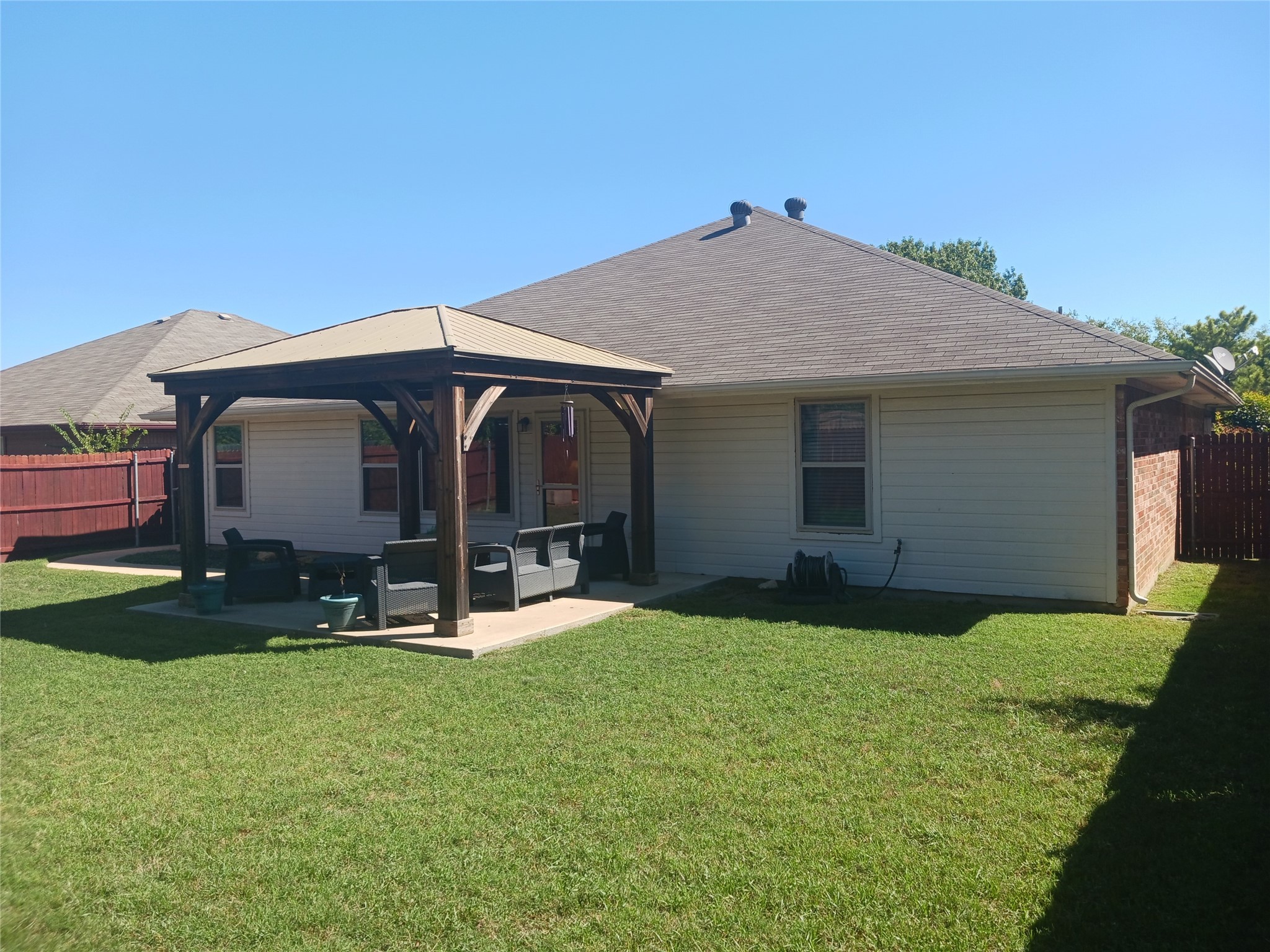 116 Roberts Drive
