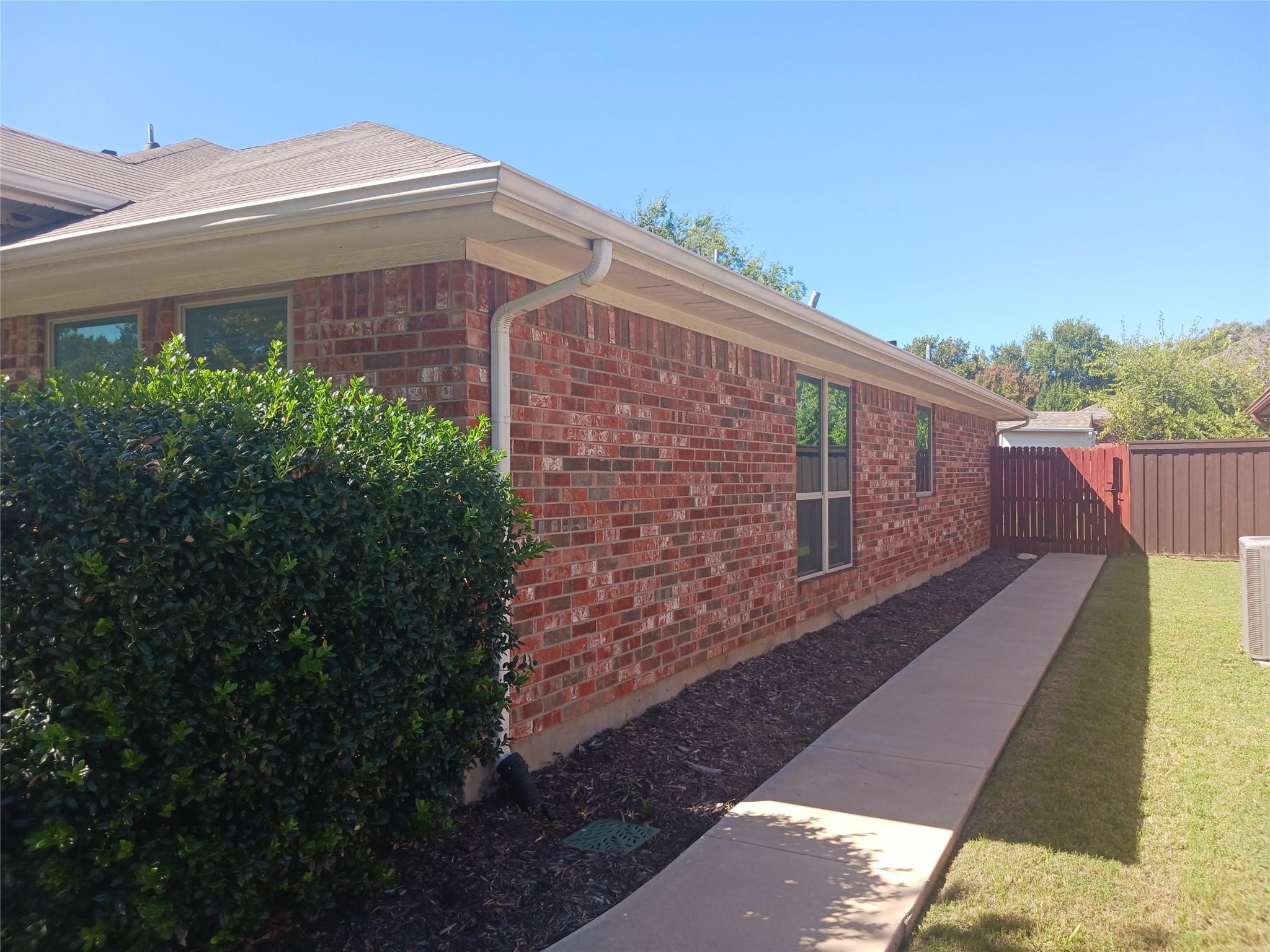 116 Roberts Drive
