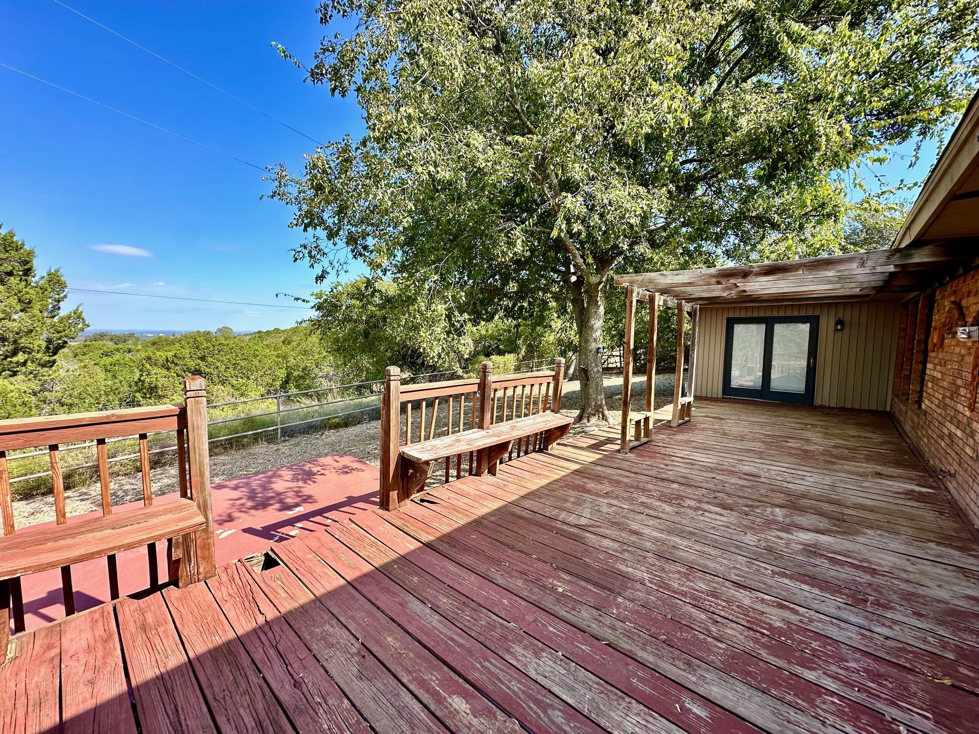 4742 Peak Road