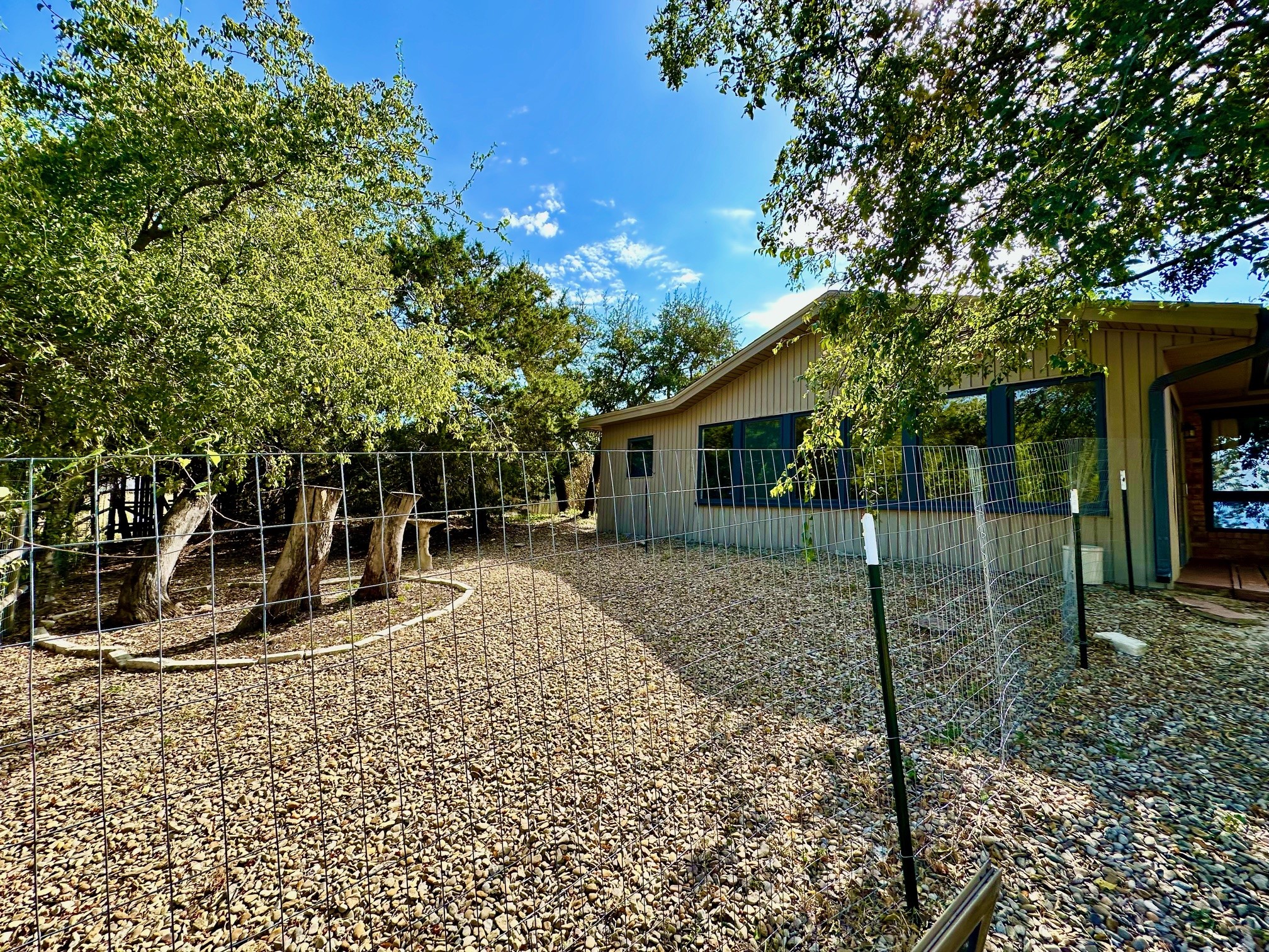 4742 Peak Road