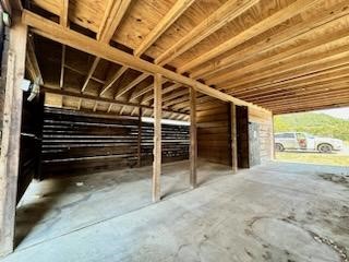 4742 Peak Road