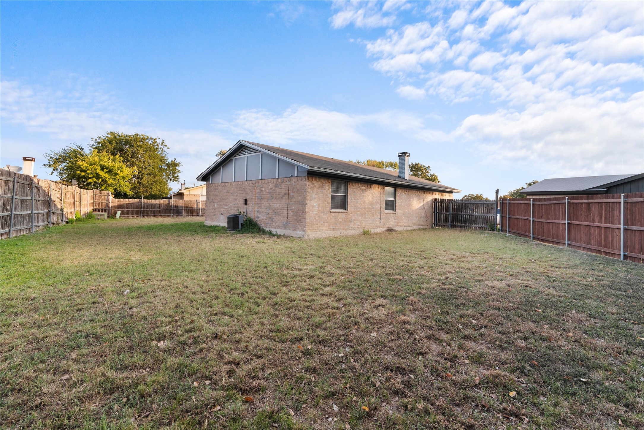 3408 Leatherleaf Lane