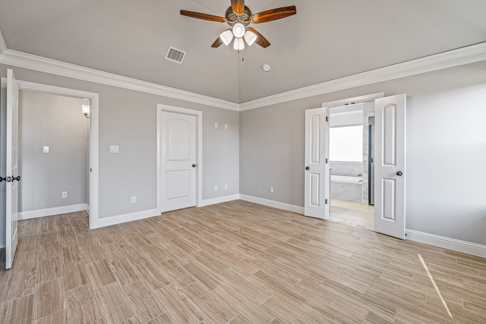 560 Walking Horse Drive