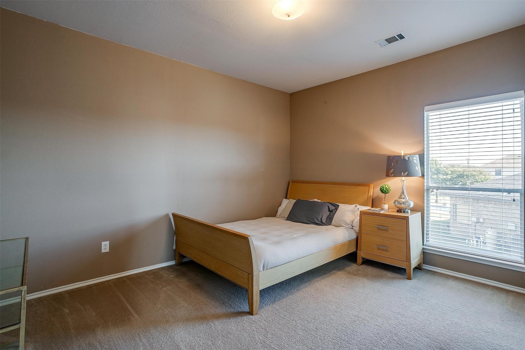 1228 Glenhaven Court