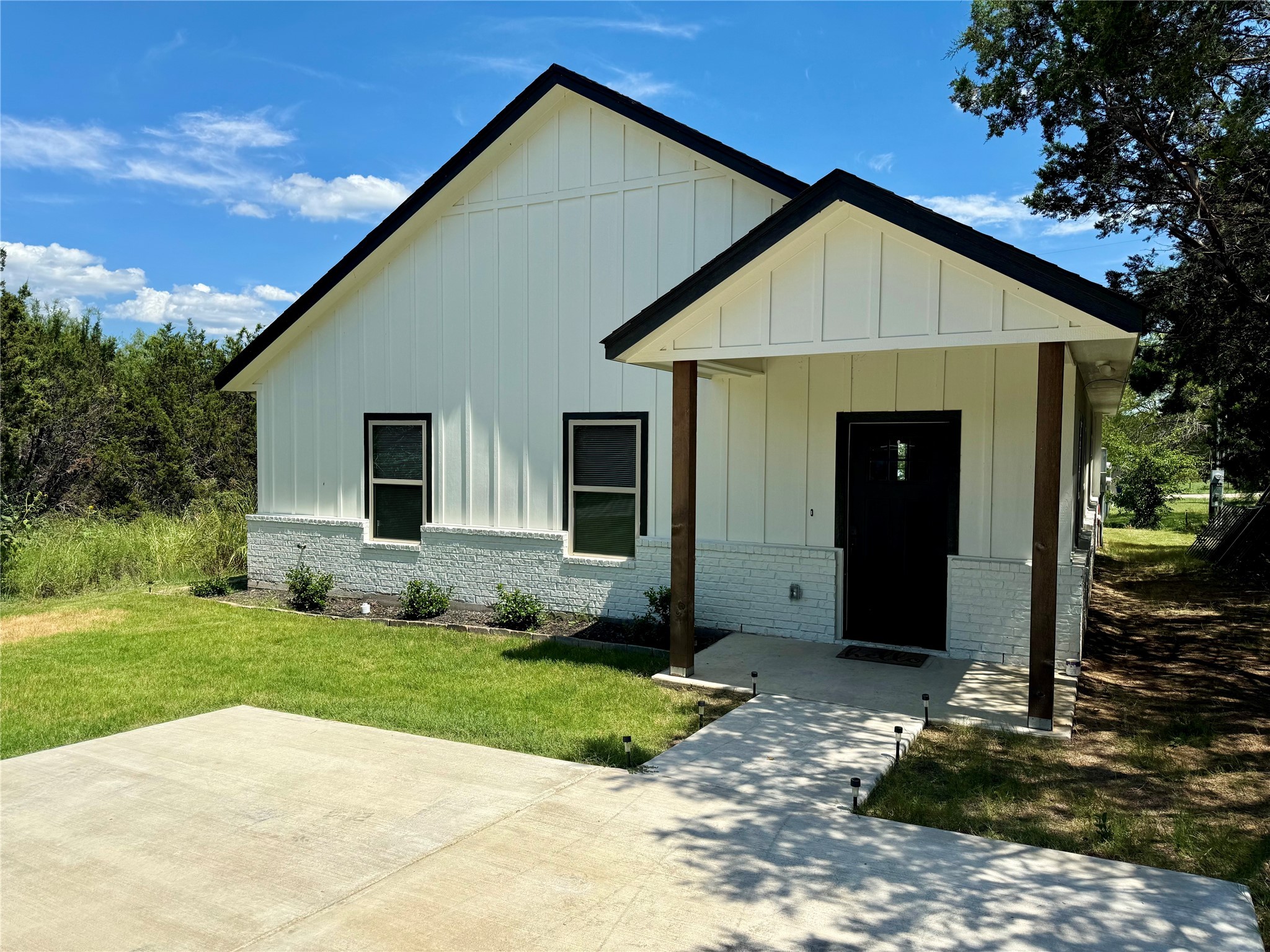 819 Arkansas River Drive