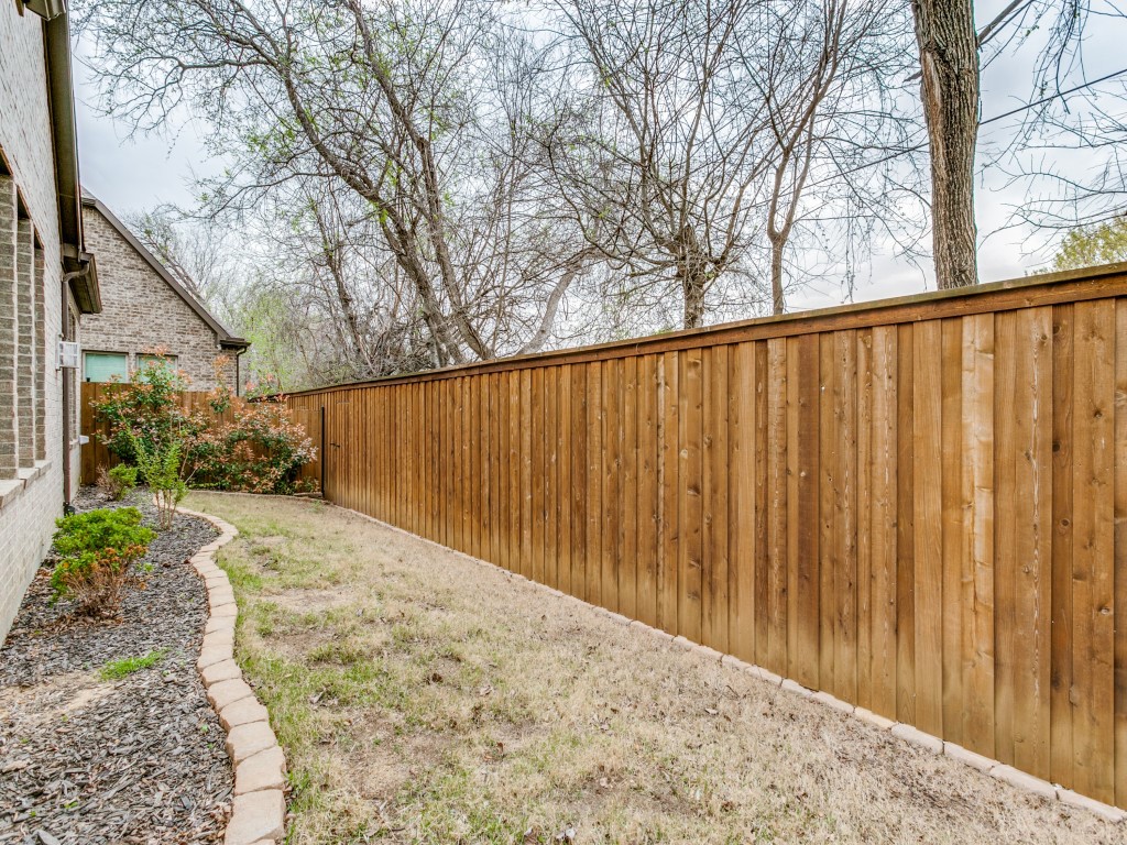 716 Brookstone Court