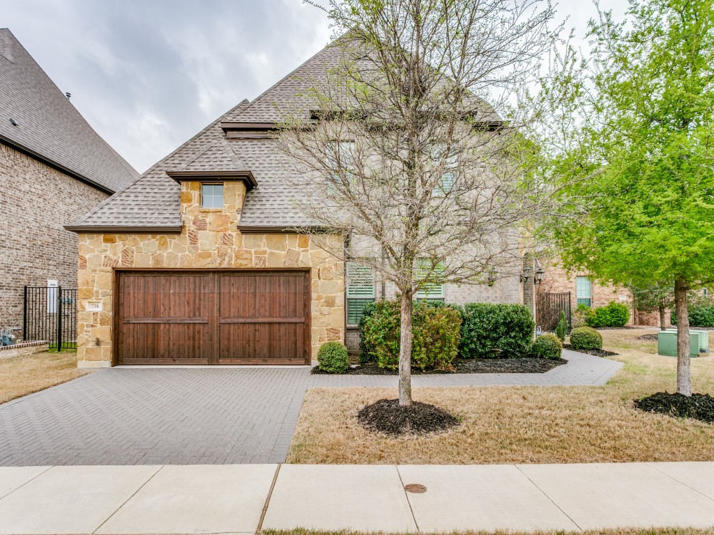716 Brookstone Court