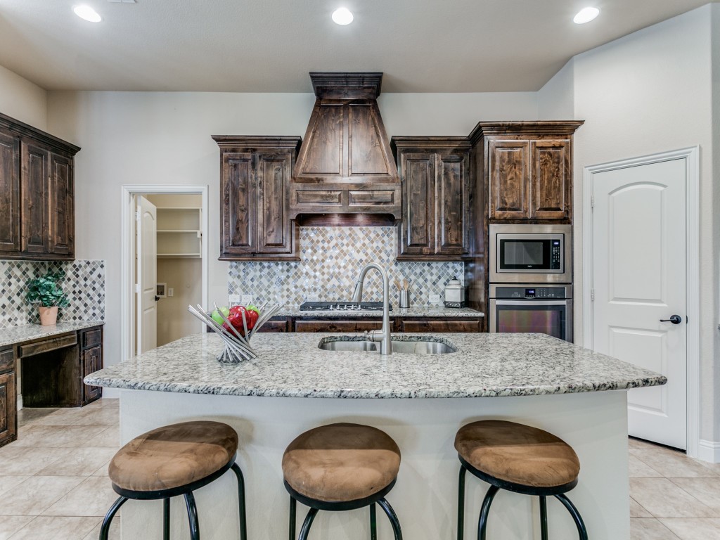 716 Brookstone Court