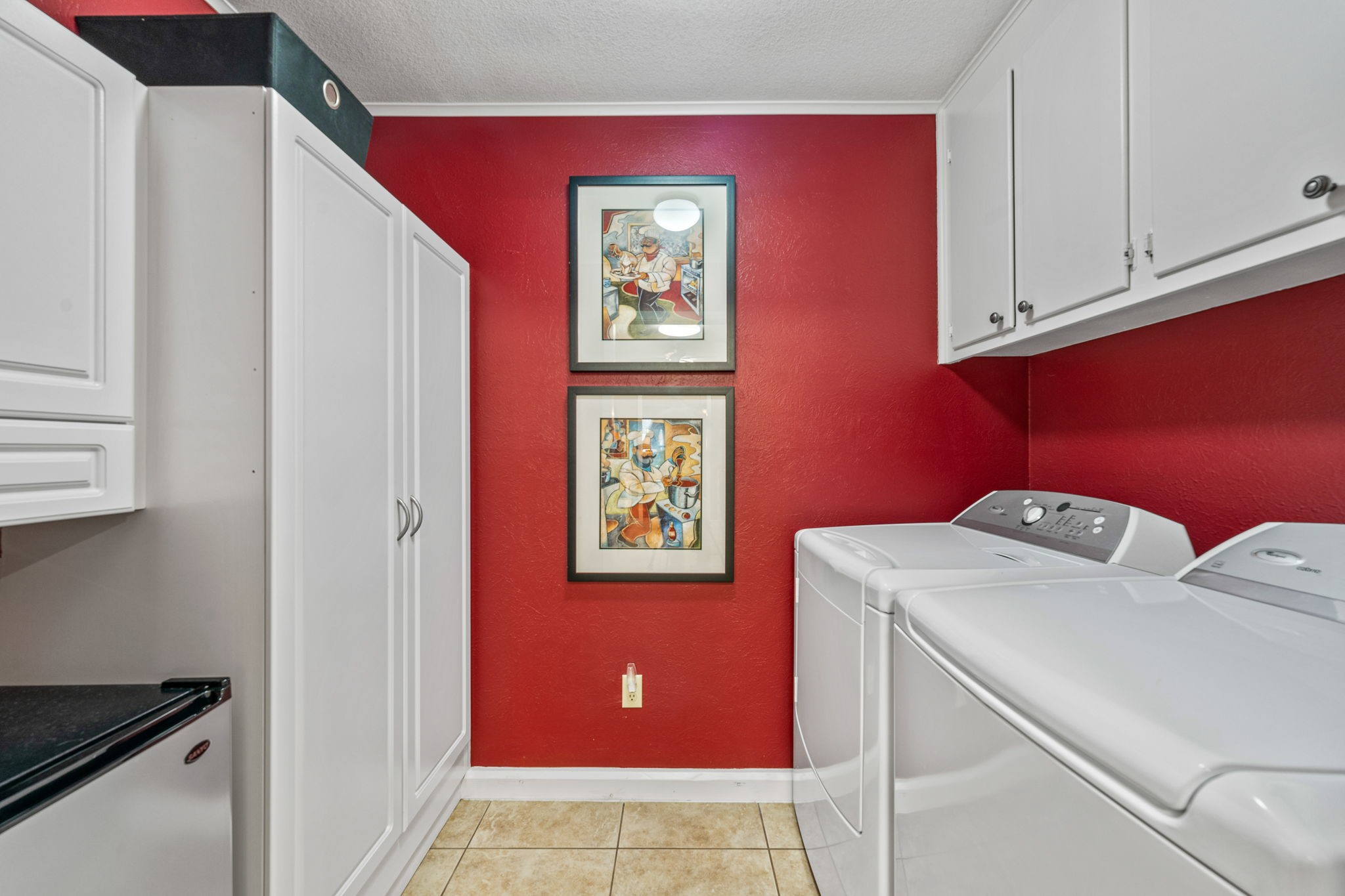 5024 Elms Court