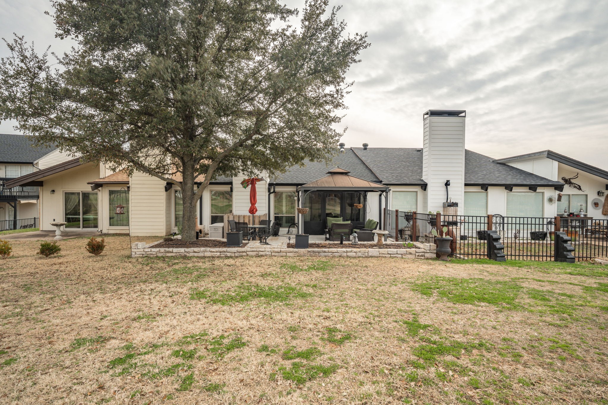 5024 Elms Court