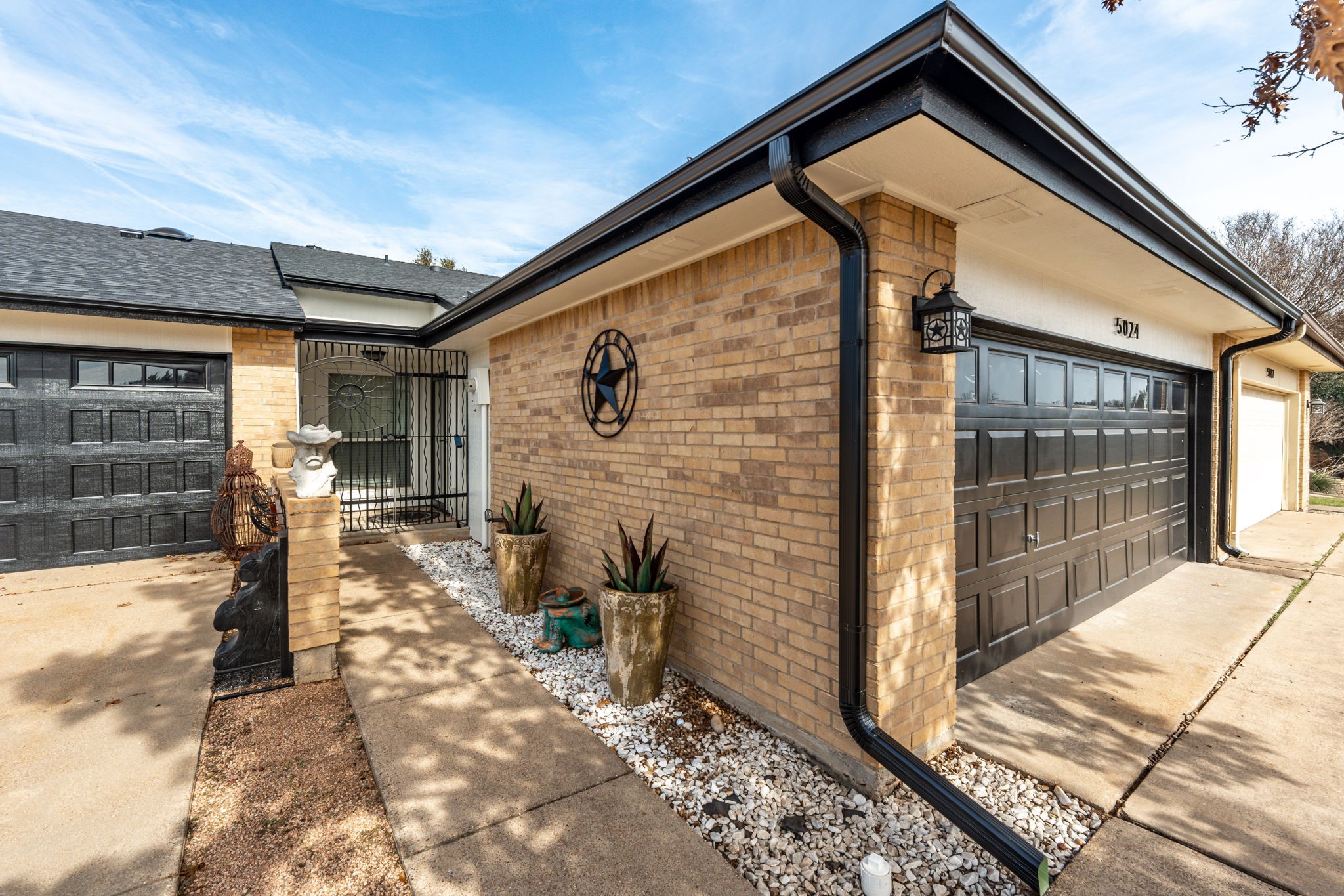 5024 Elms Court
