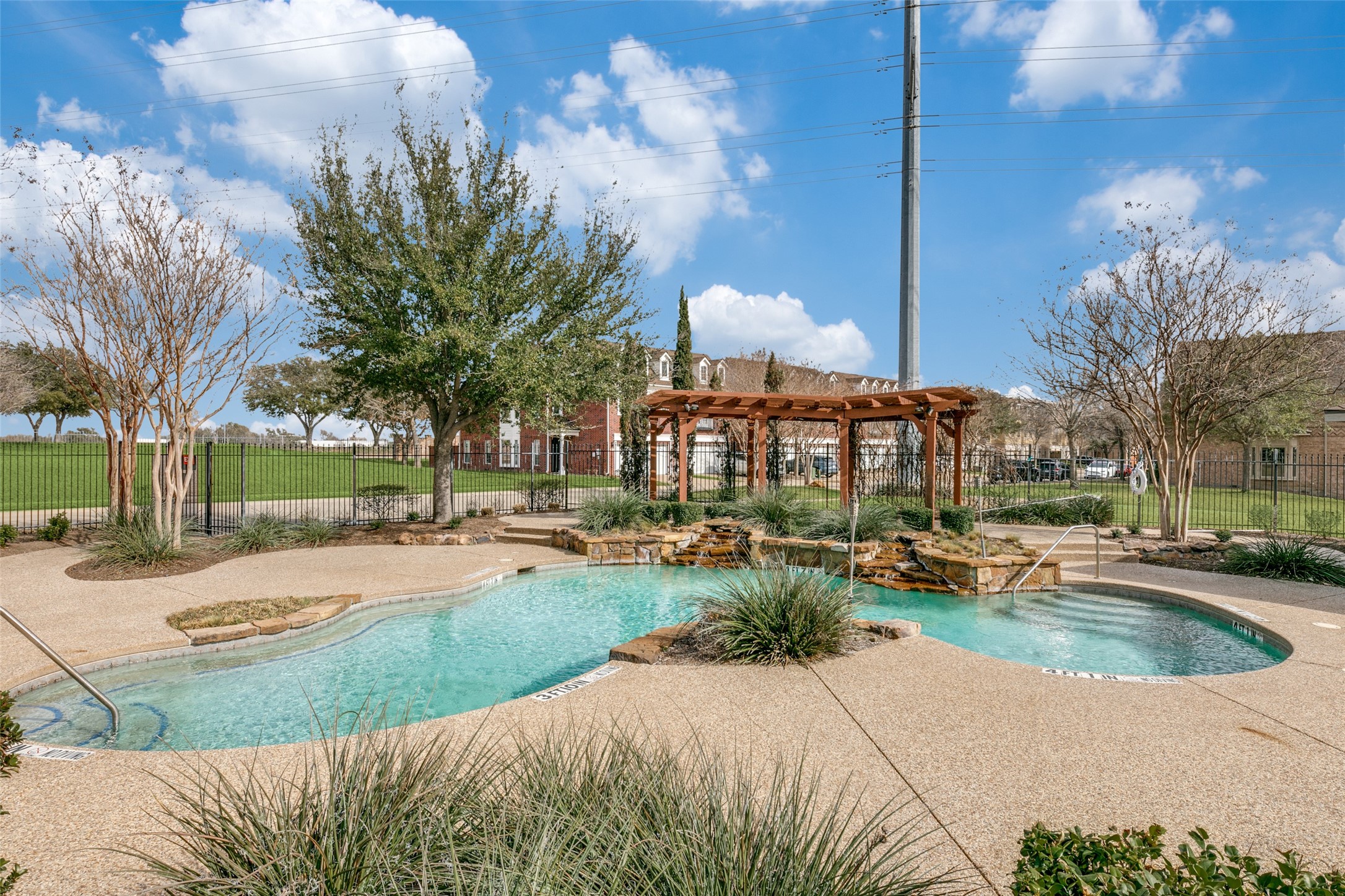 6653 Federal Hall Street