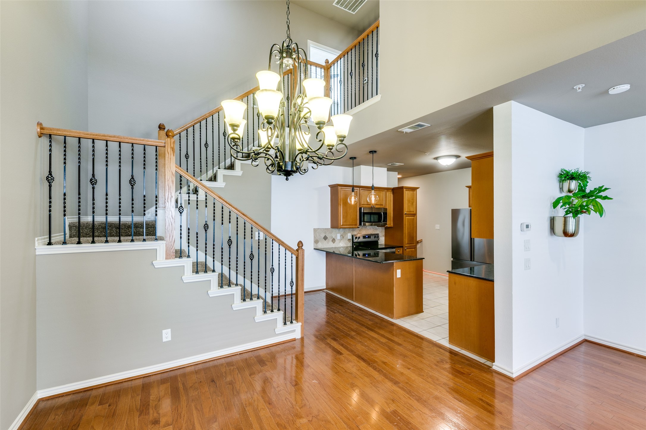 6653 Federal Hall Street