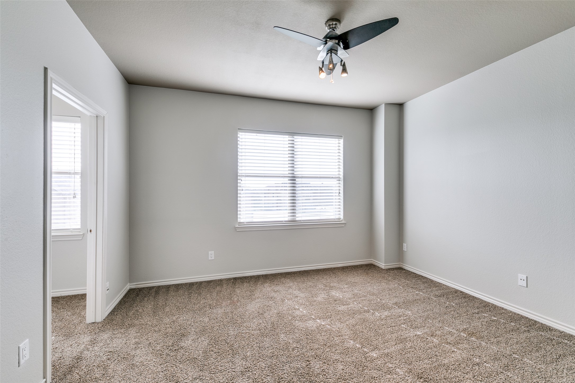 6653 Federal Hall Street