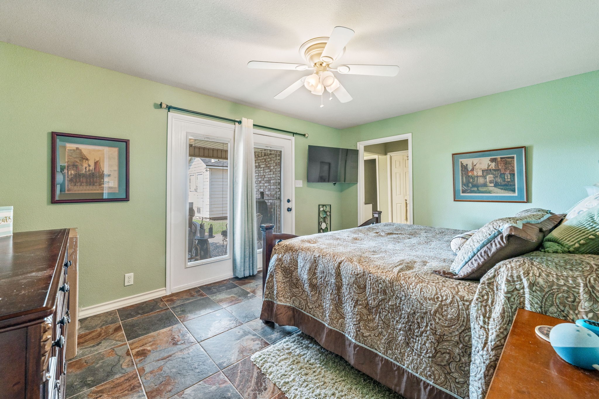 213 Bahama Court