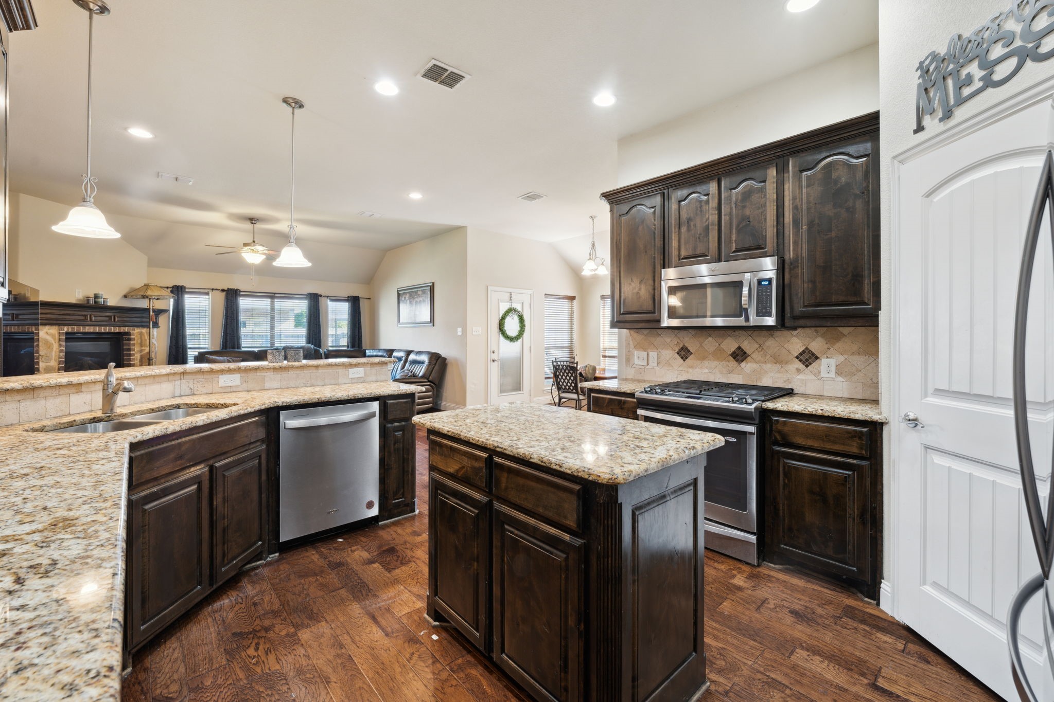 4248 Leeds Drive