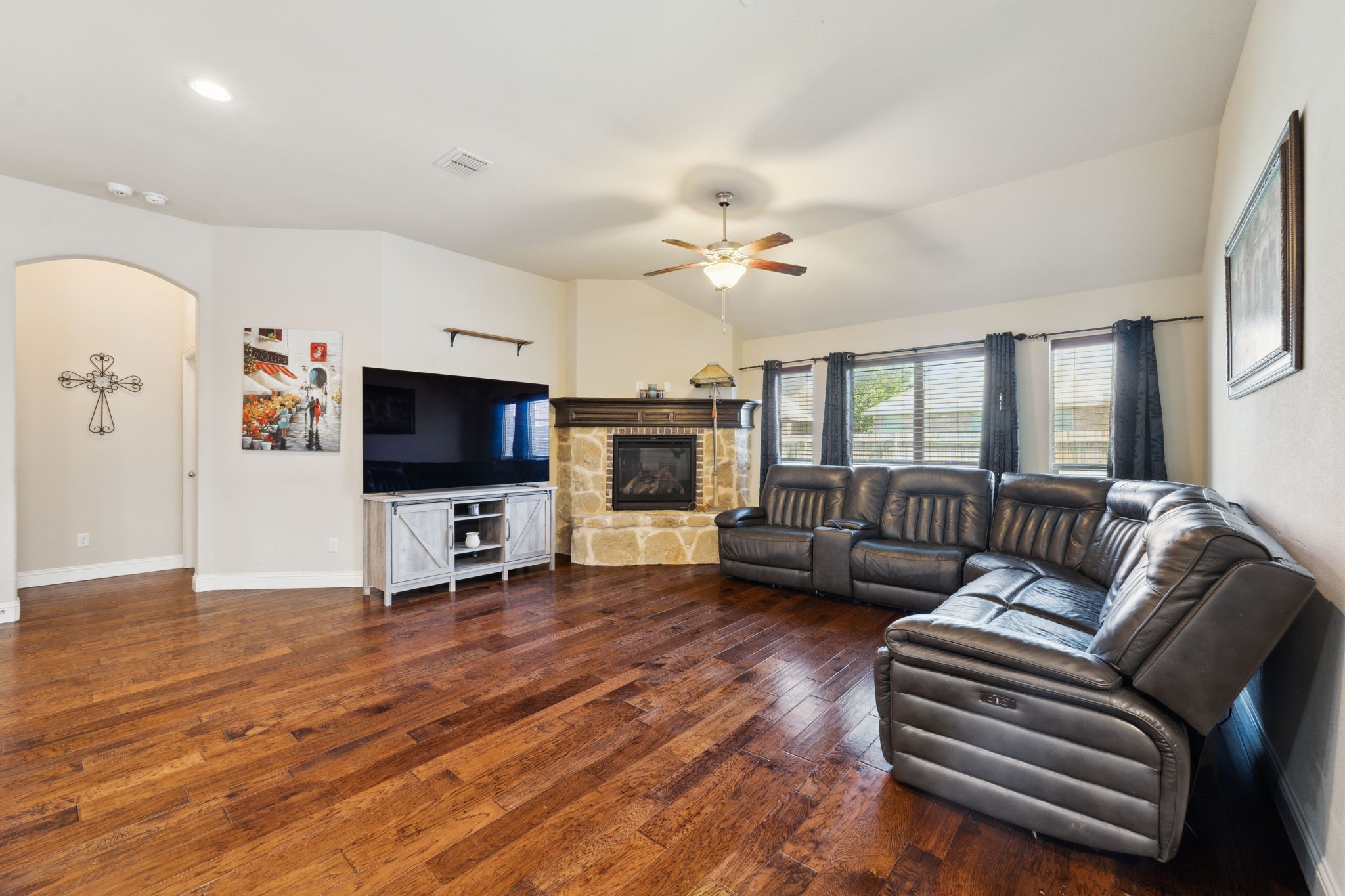 4248 Leeds Drive
