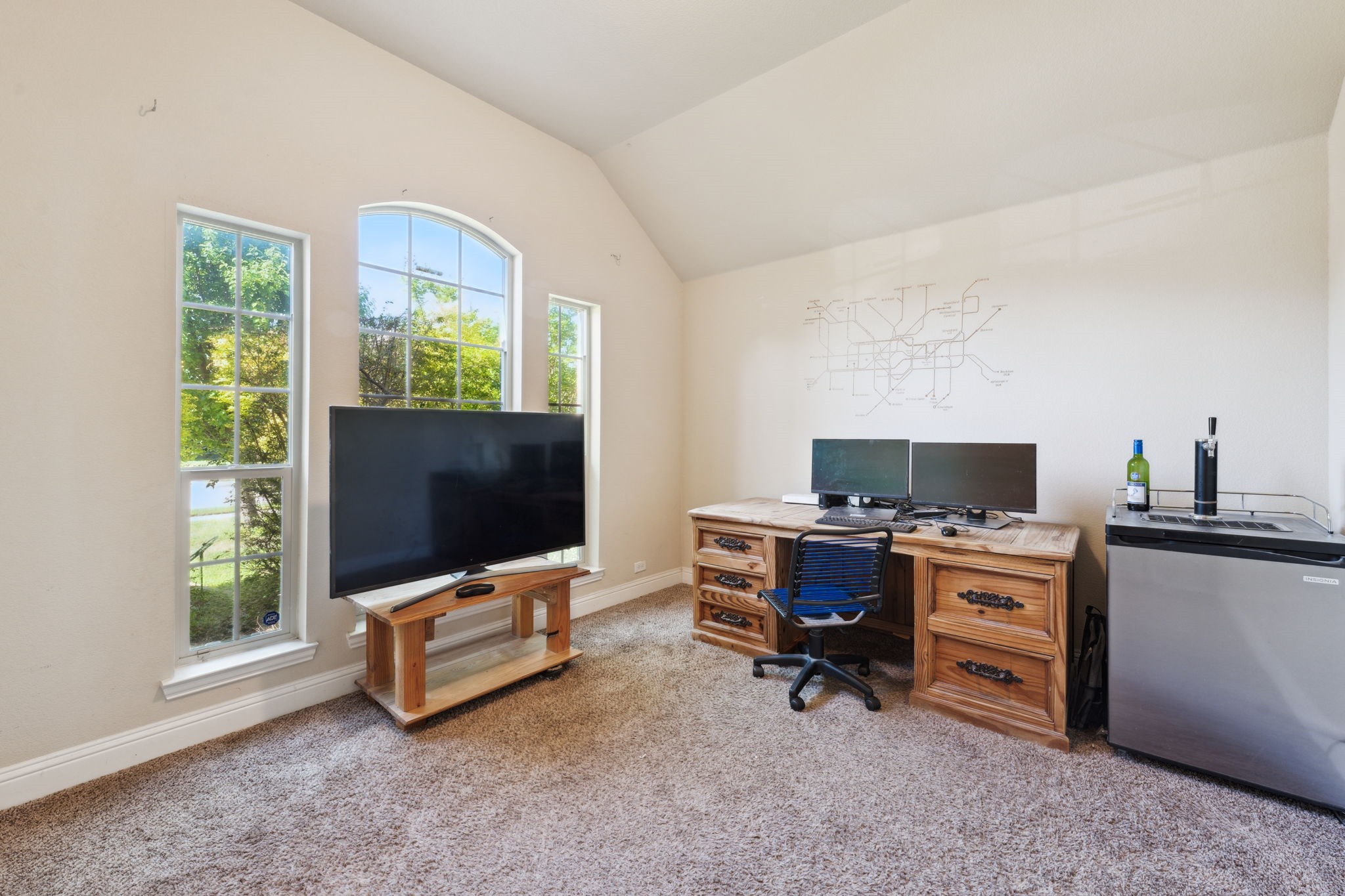 4248 Leeds Drive