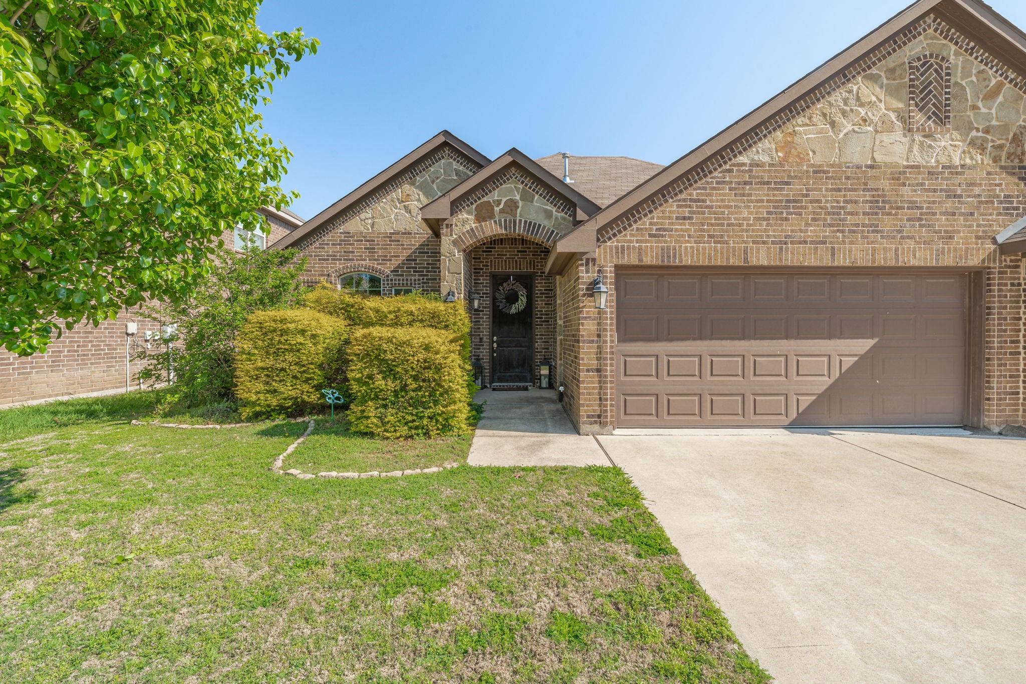 4248 Leeds Drive