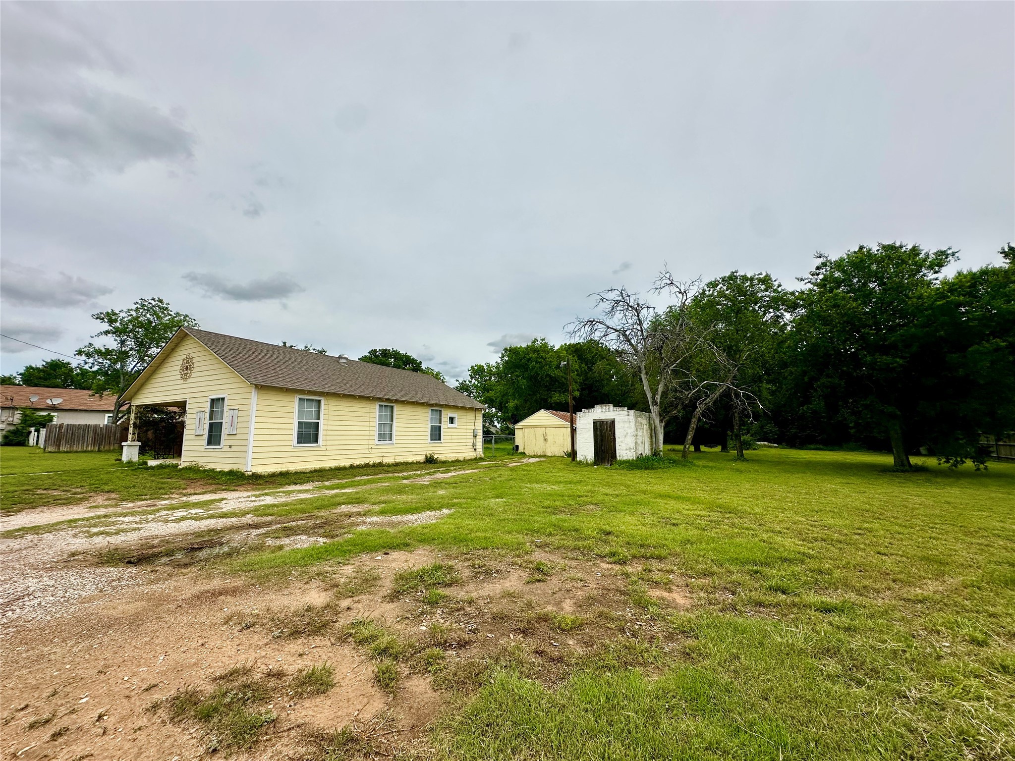 1110 Thorpe Springs Road