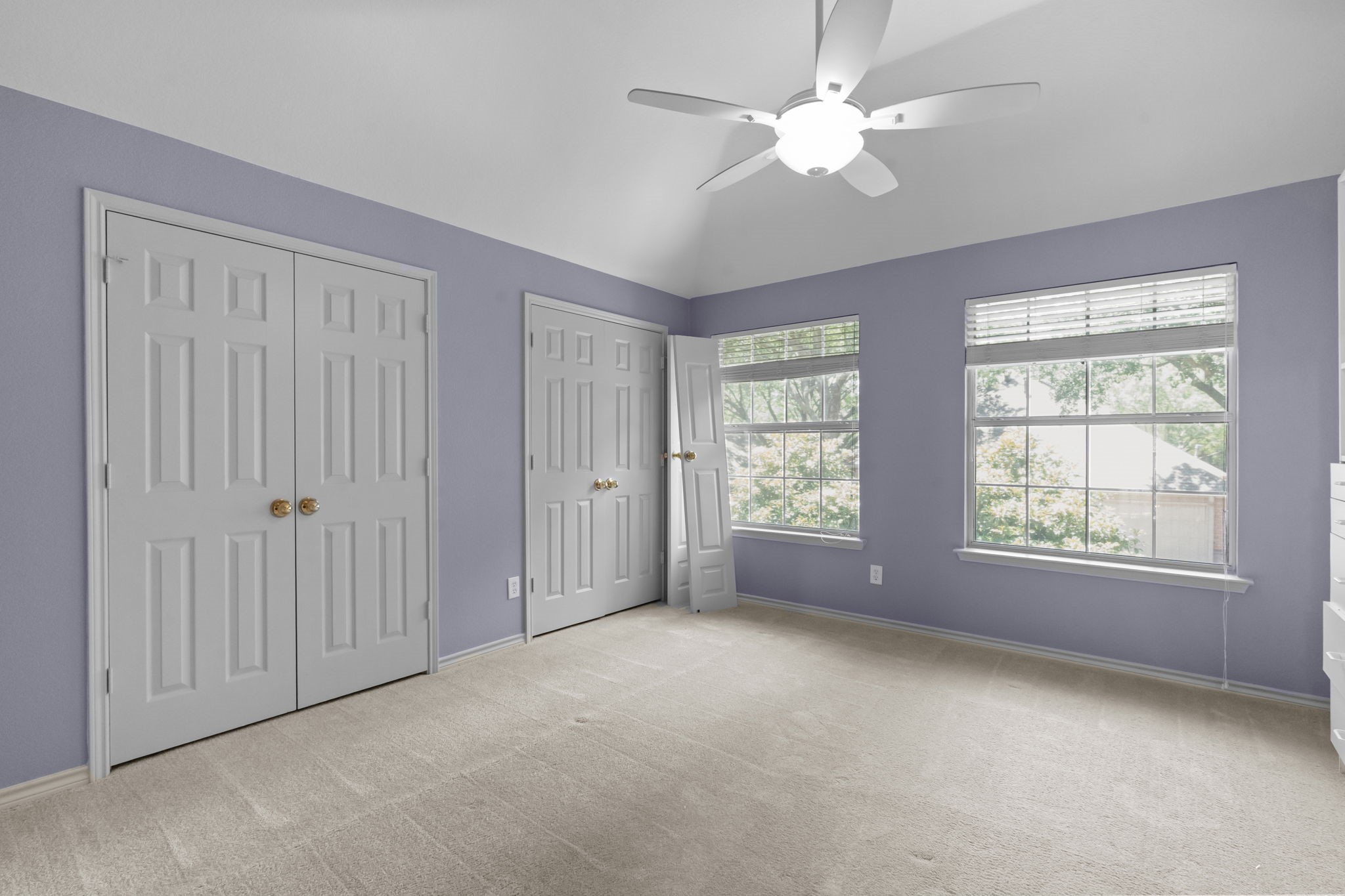 513 Edinburgh Lane