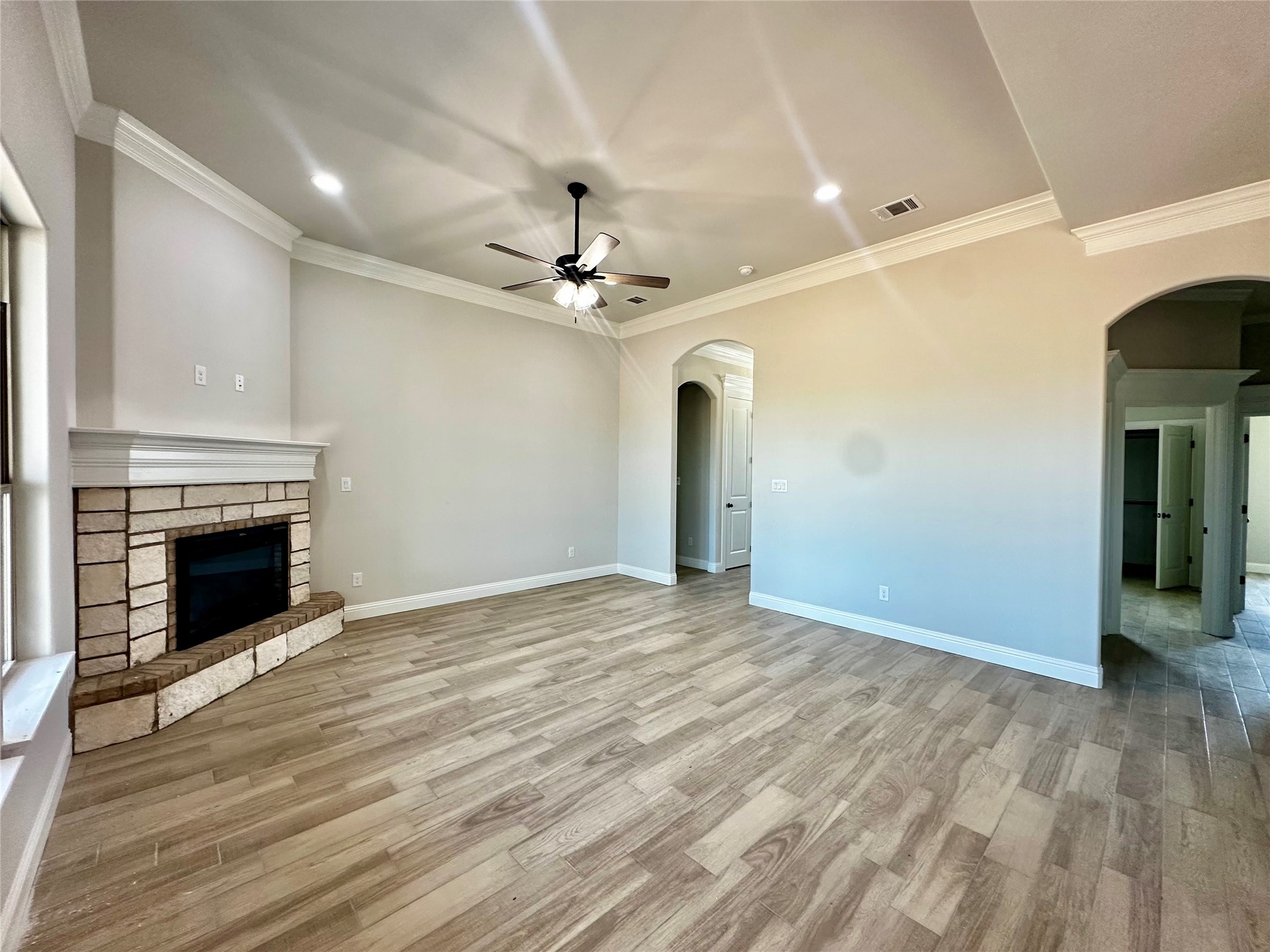 1406 Oleander Drive