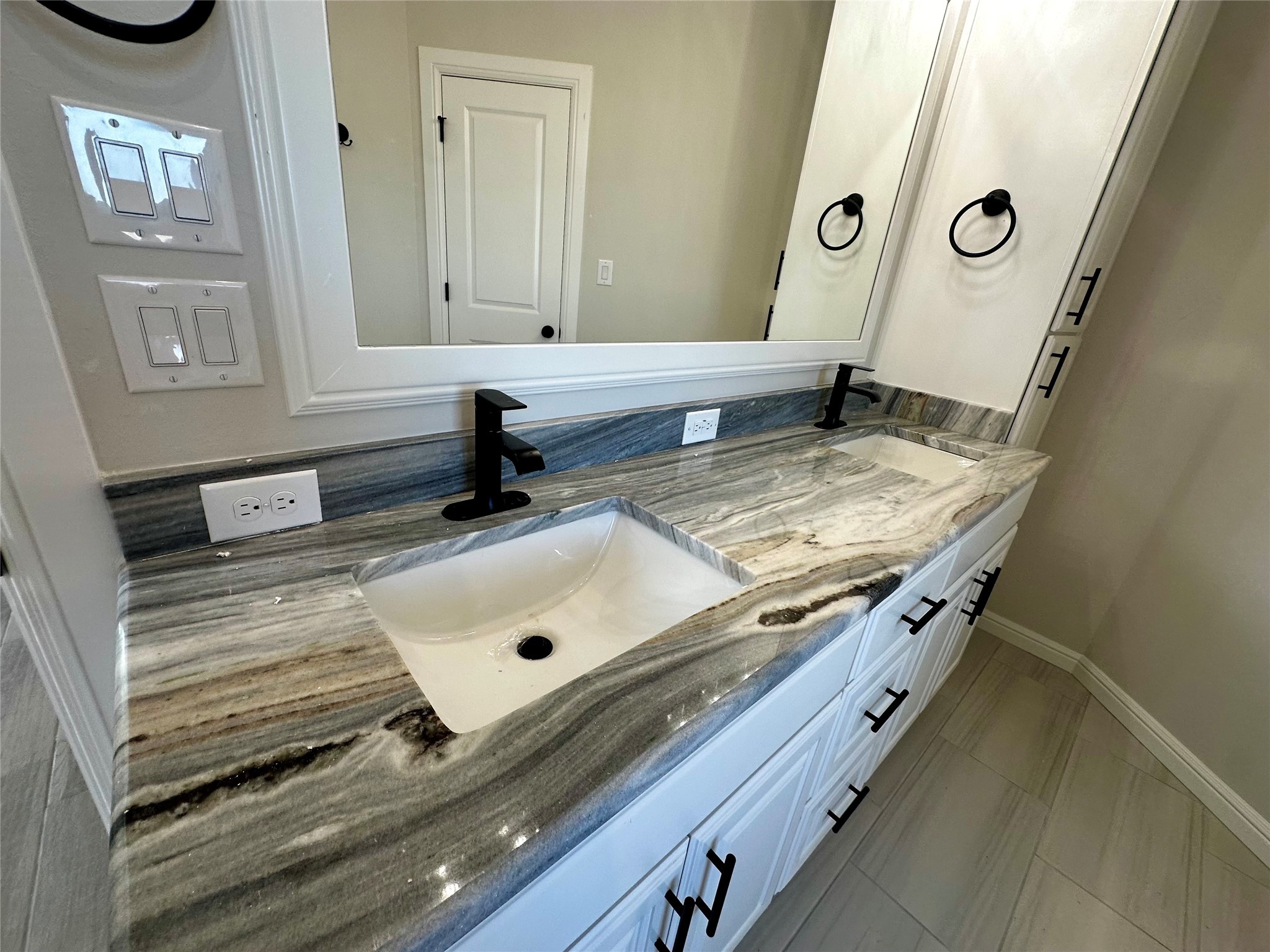 1406 Oleander Drive