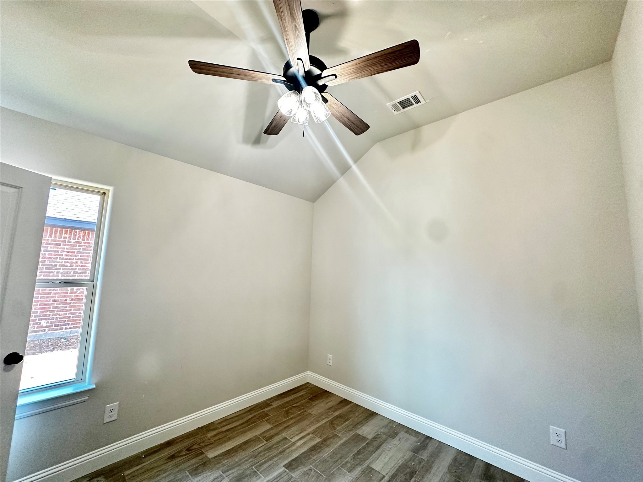 1406 Oleander Drive