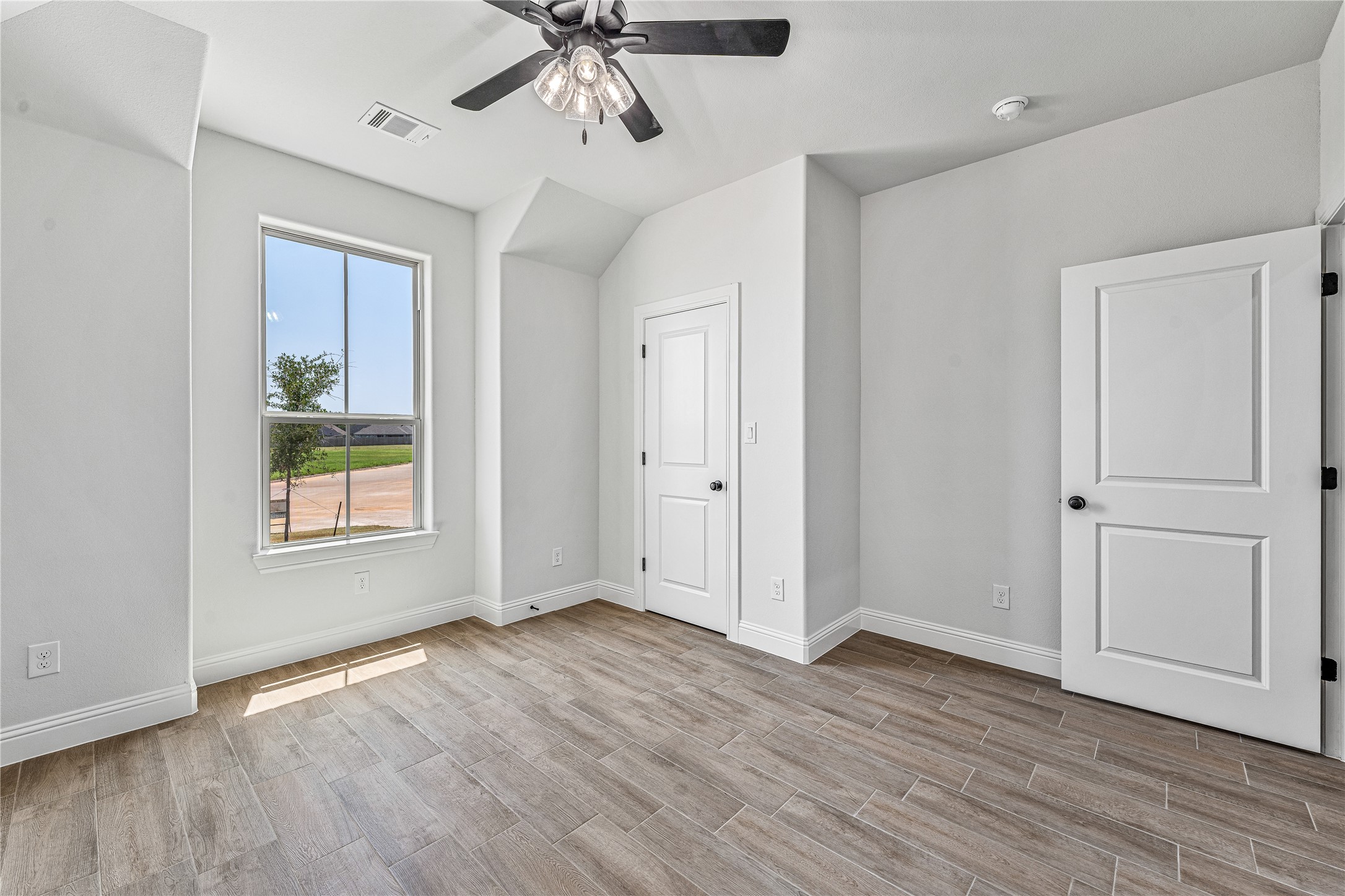 1342 Oleander Drive