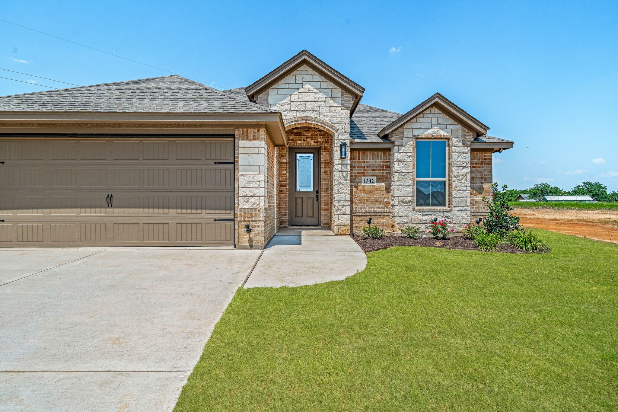 1342 Oleander Drive