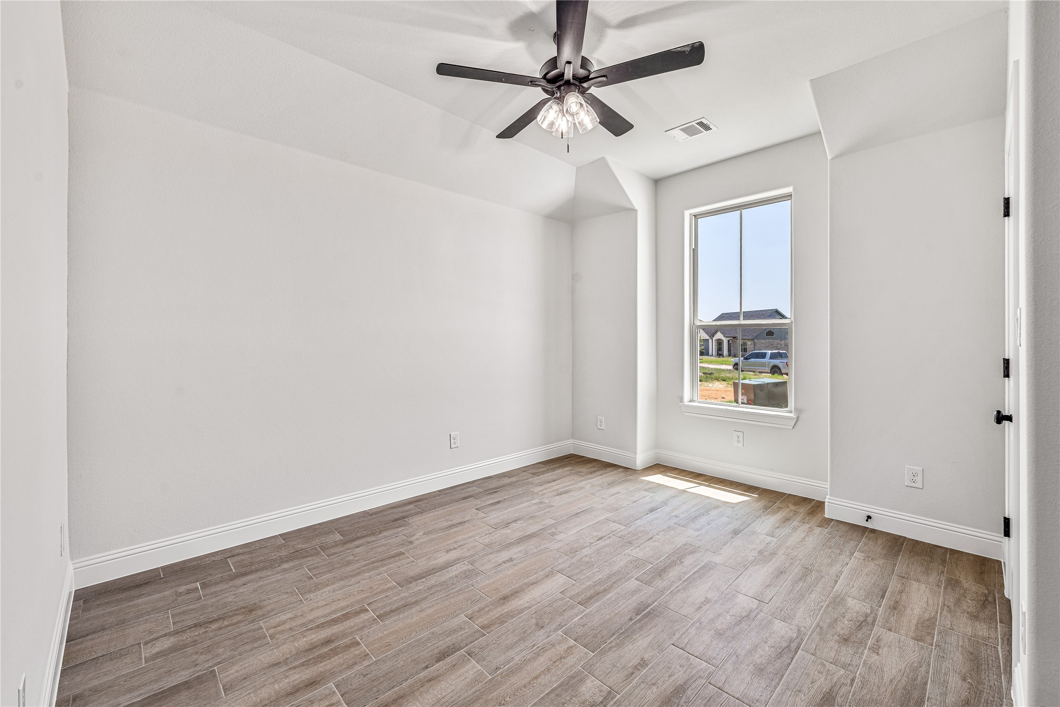 1342 Oleander Drive