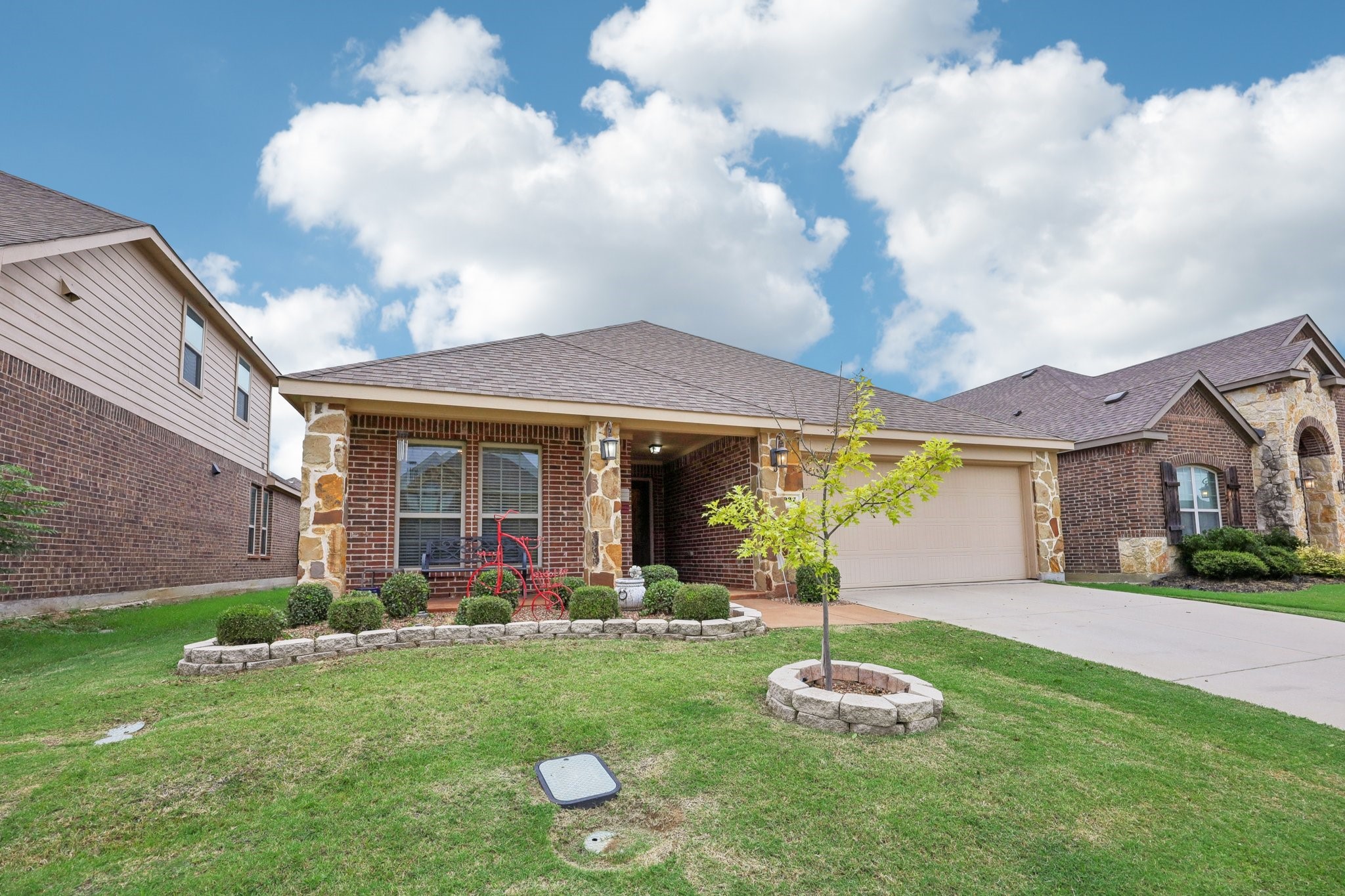 937 Lake Cypress Lane