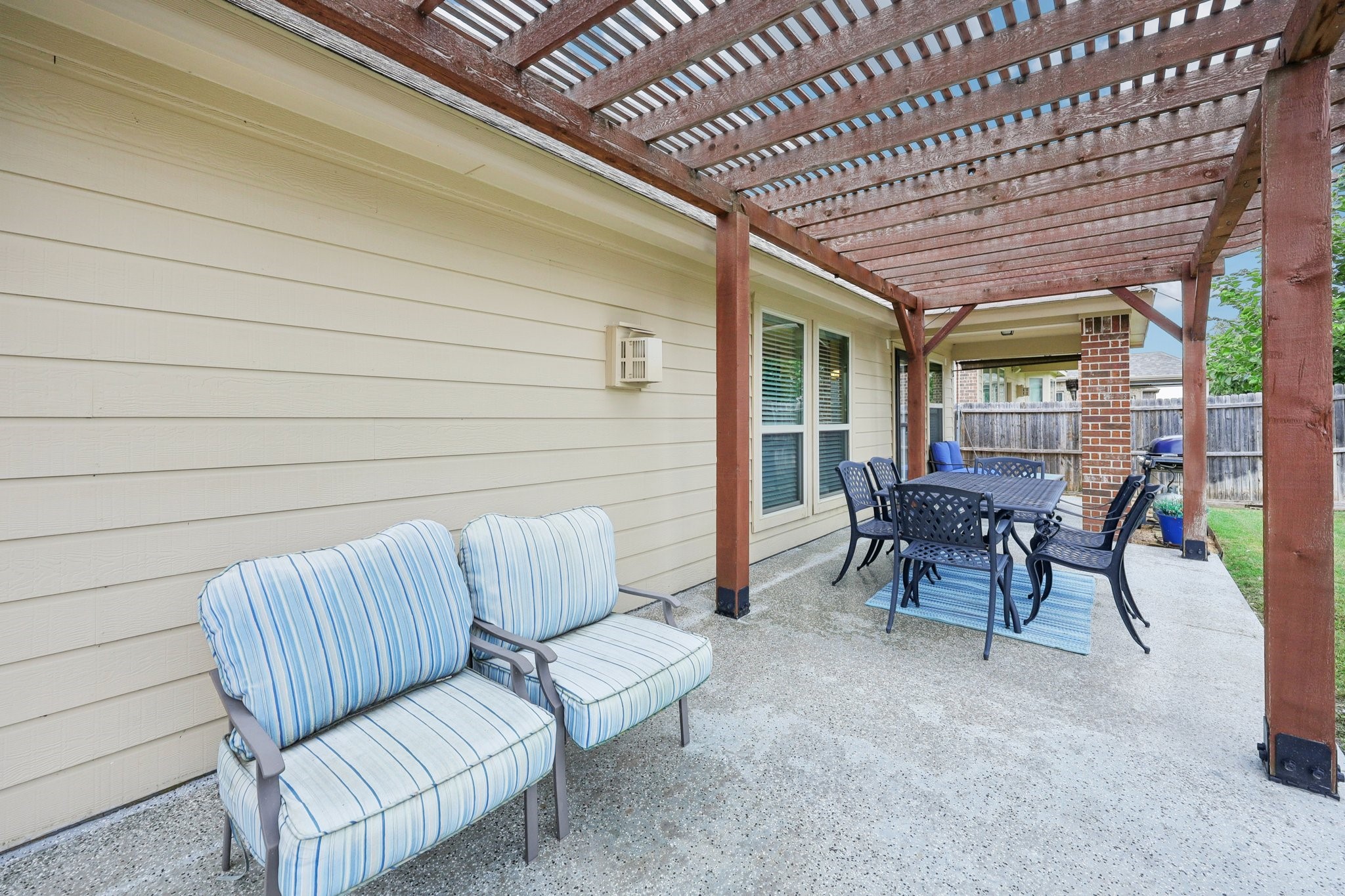 937 Lake Cypress Lane