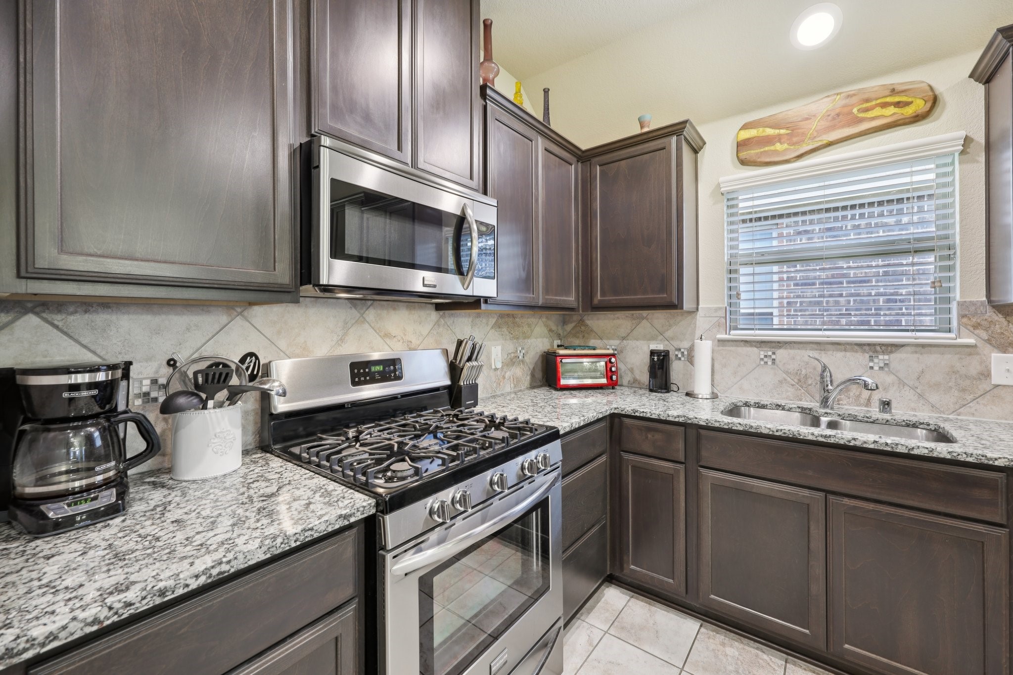 937 Lake Cypress Lane