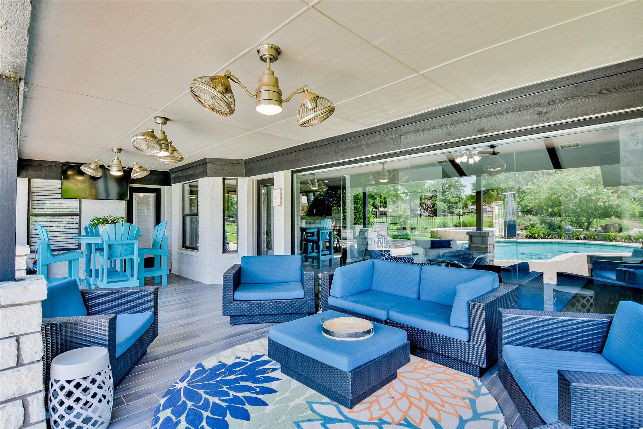 6101 W Choctaw Court