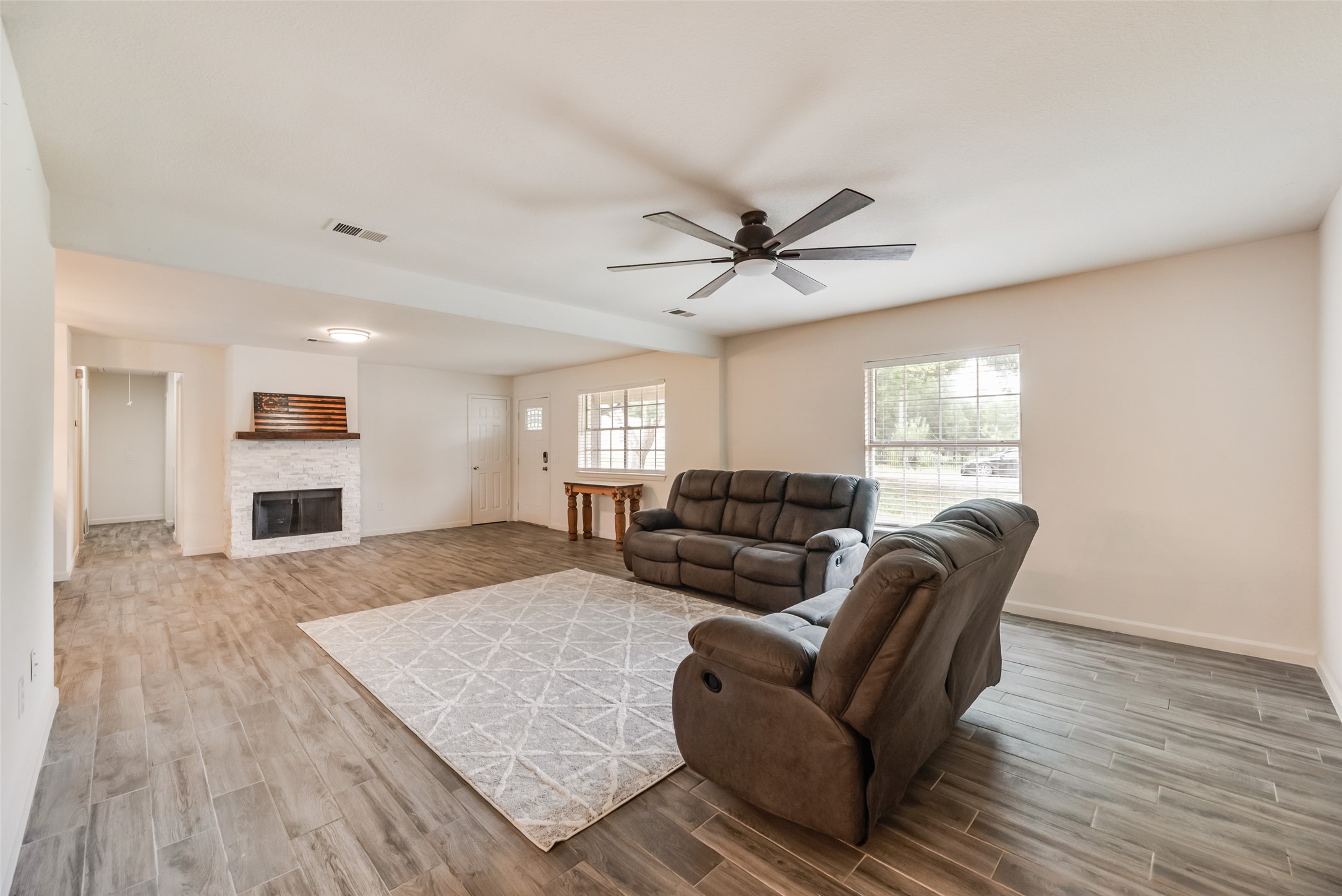 6137 County Road 319