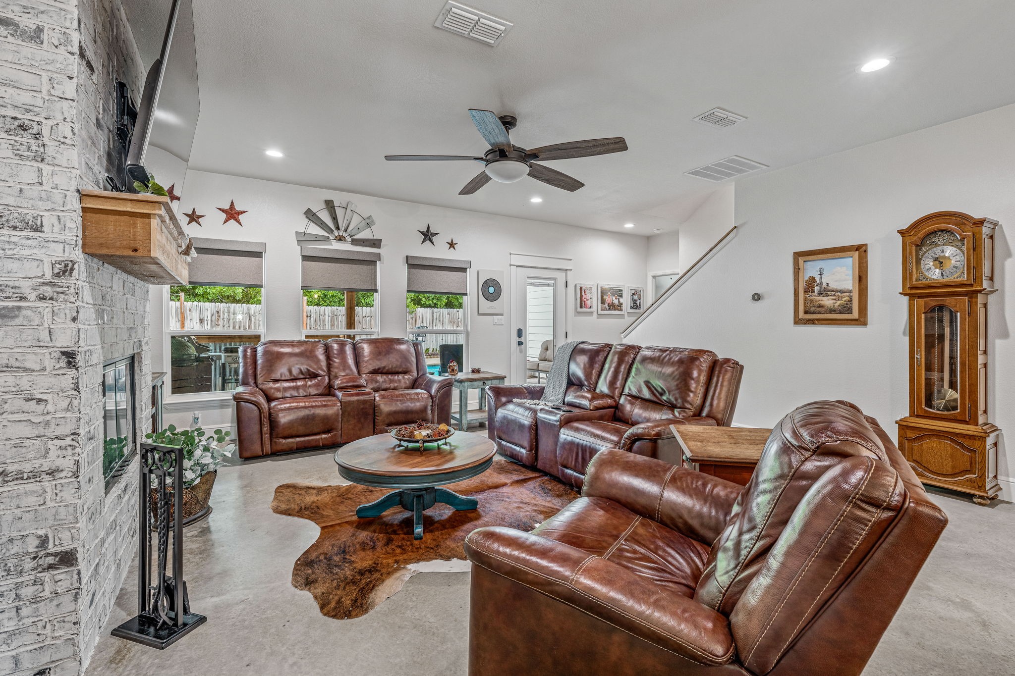 242 Little Tree Court