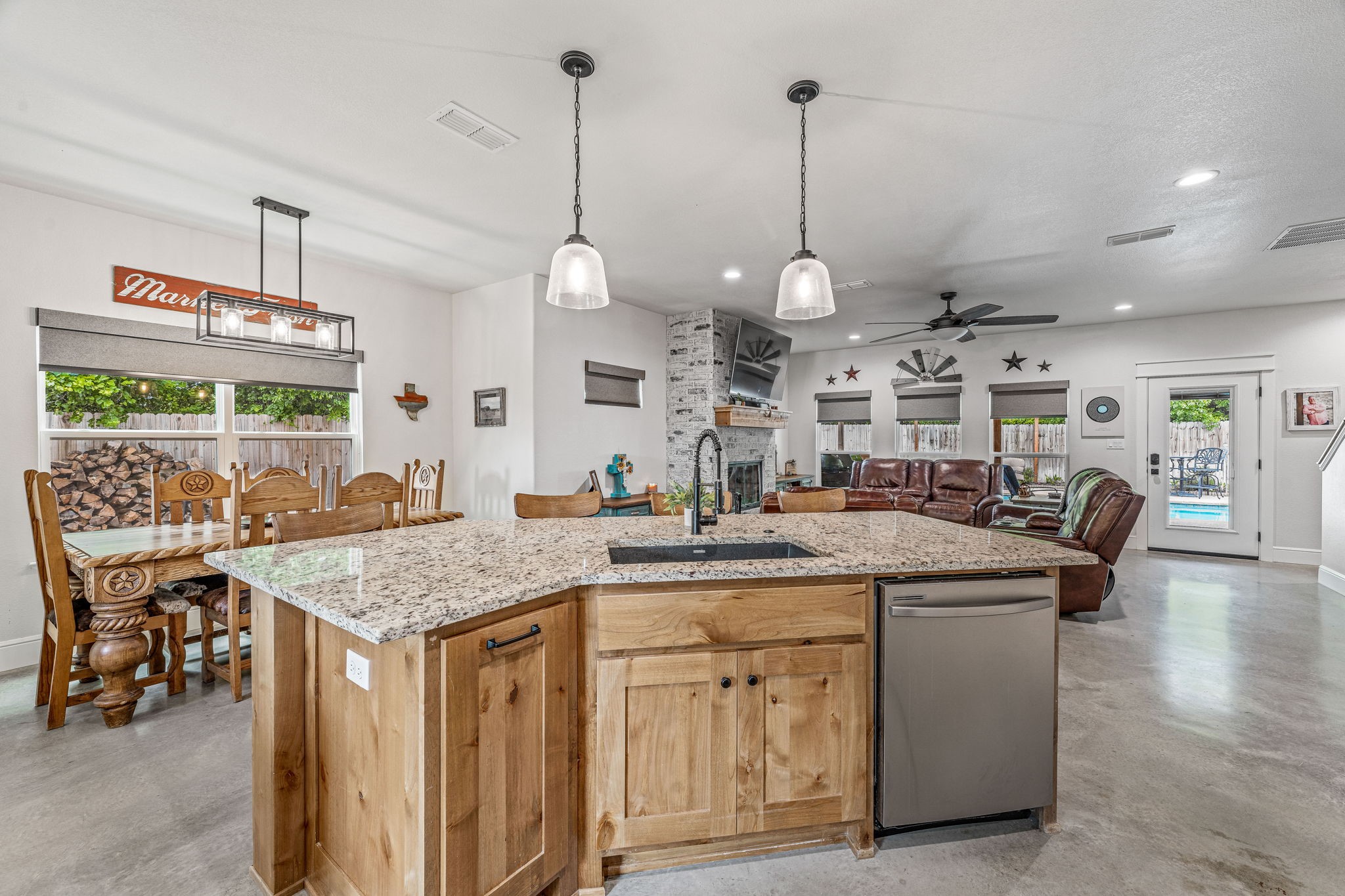 242 Little Tree Court