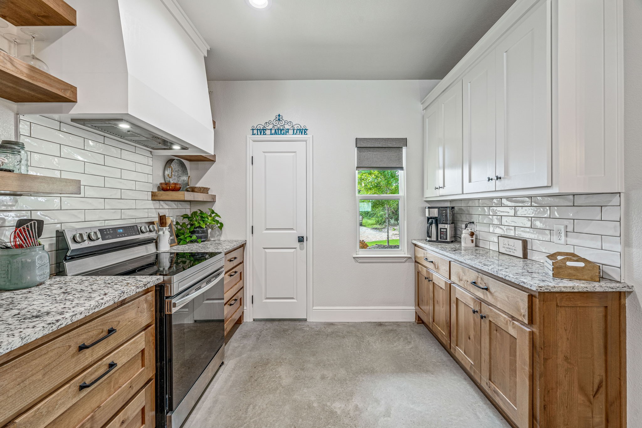 242 Little Tree Court