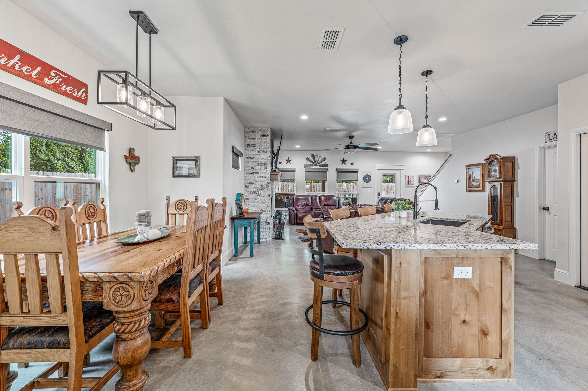 242 Little Tree Court