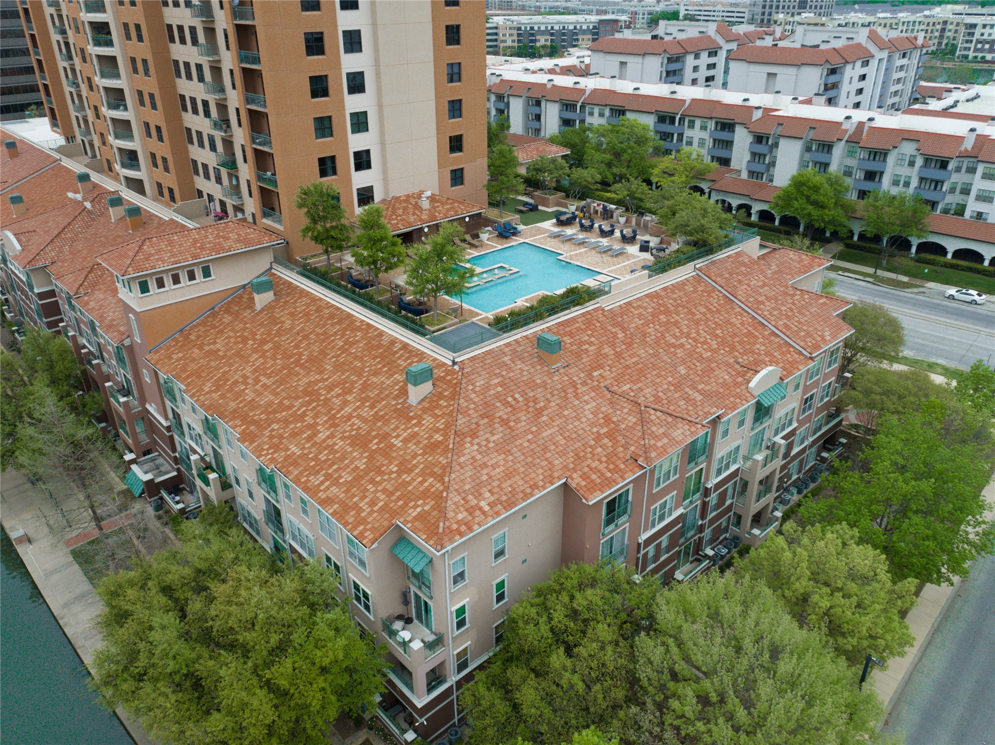 330 Las Colinas Boulevard E 464